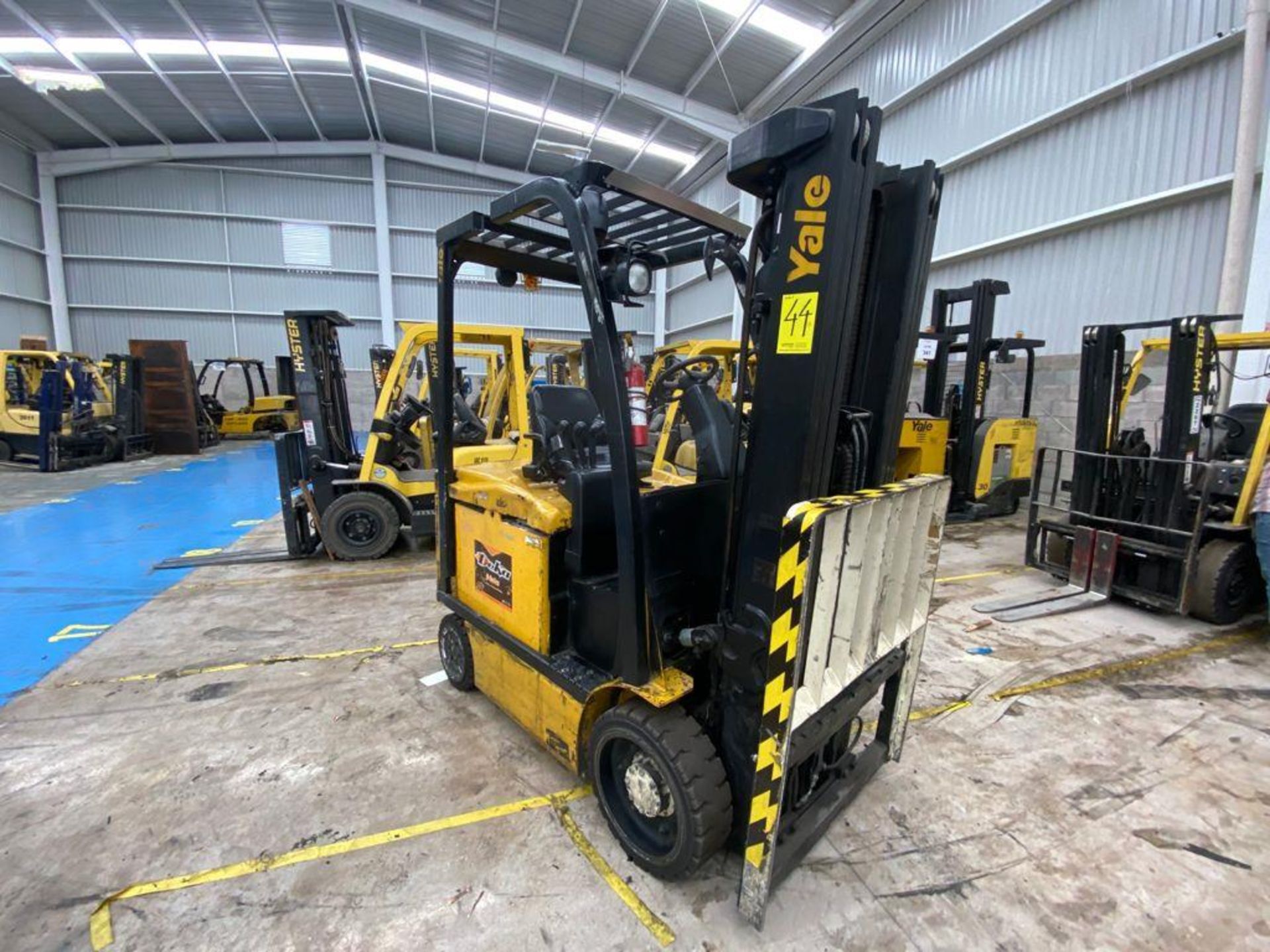 Yale Electric Forklift, Model ERC060VGN36TE088, S/N A968N17882R, Year 2017, 5800 lb capacity - Image 39 of 44