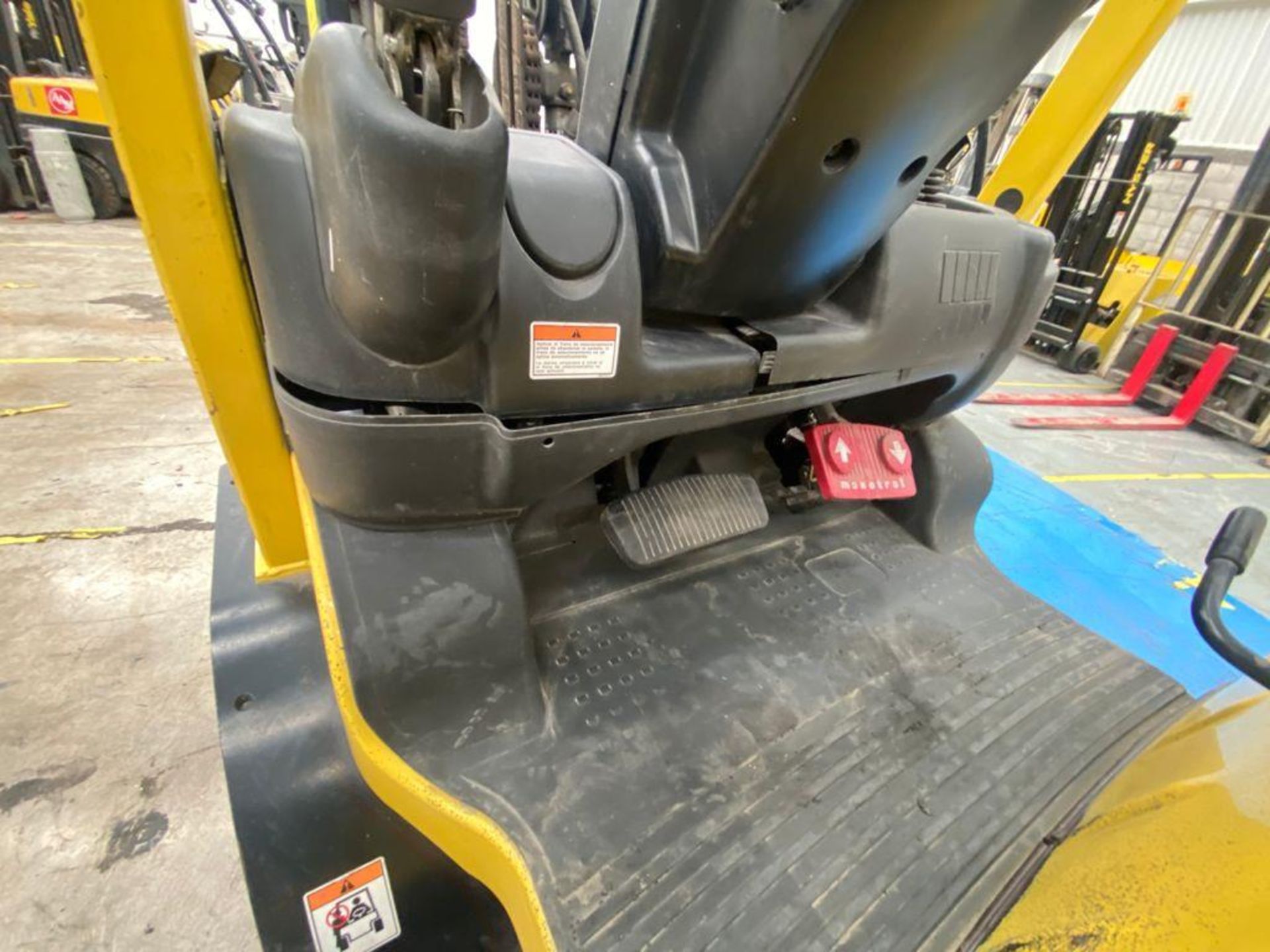Hyster Forklift, Model H2.5XT, S/N D466R03286P, Year 2016, 5000 lb capacity - Image 21 of 42