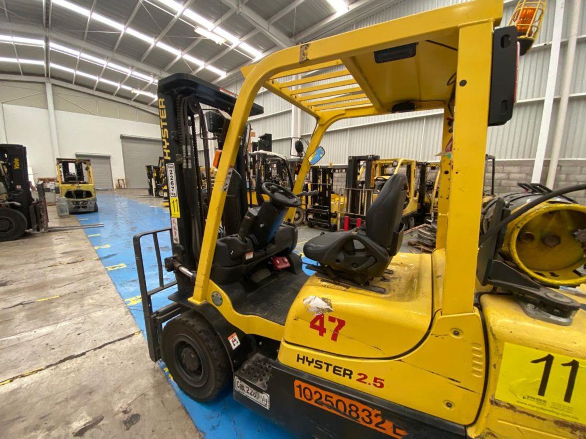 Hyster Forklift, Model H2.5XT, S/N D466R03286P, Year 2016, 5000 lb capacity - Image 27 of 42