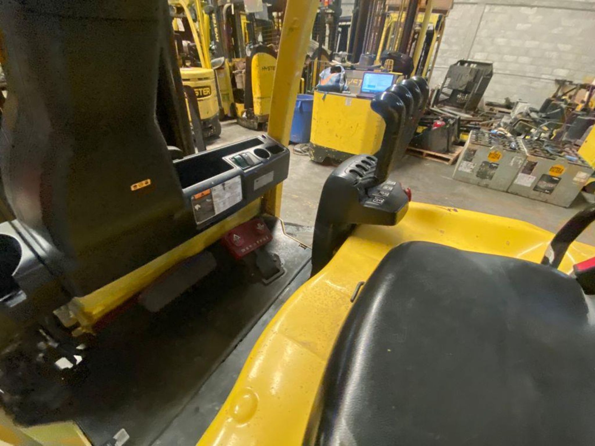 Hyster Electric Forklift, Model E50XN, S/N A268N20389P, Year 2016, 4700 lb capacity - Image 22 of 33