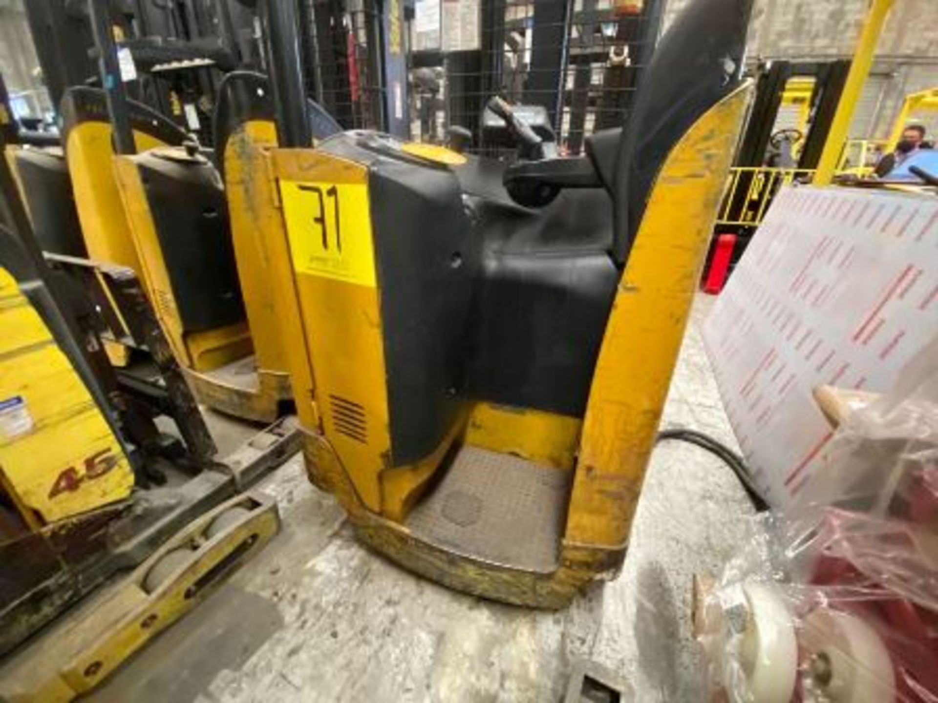 Yale Electric Forklift, Model NDR035EANL36TE157, S/N C861N03283J, Year 2011, 3500 lb capacity - Image 27 of 43