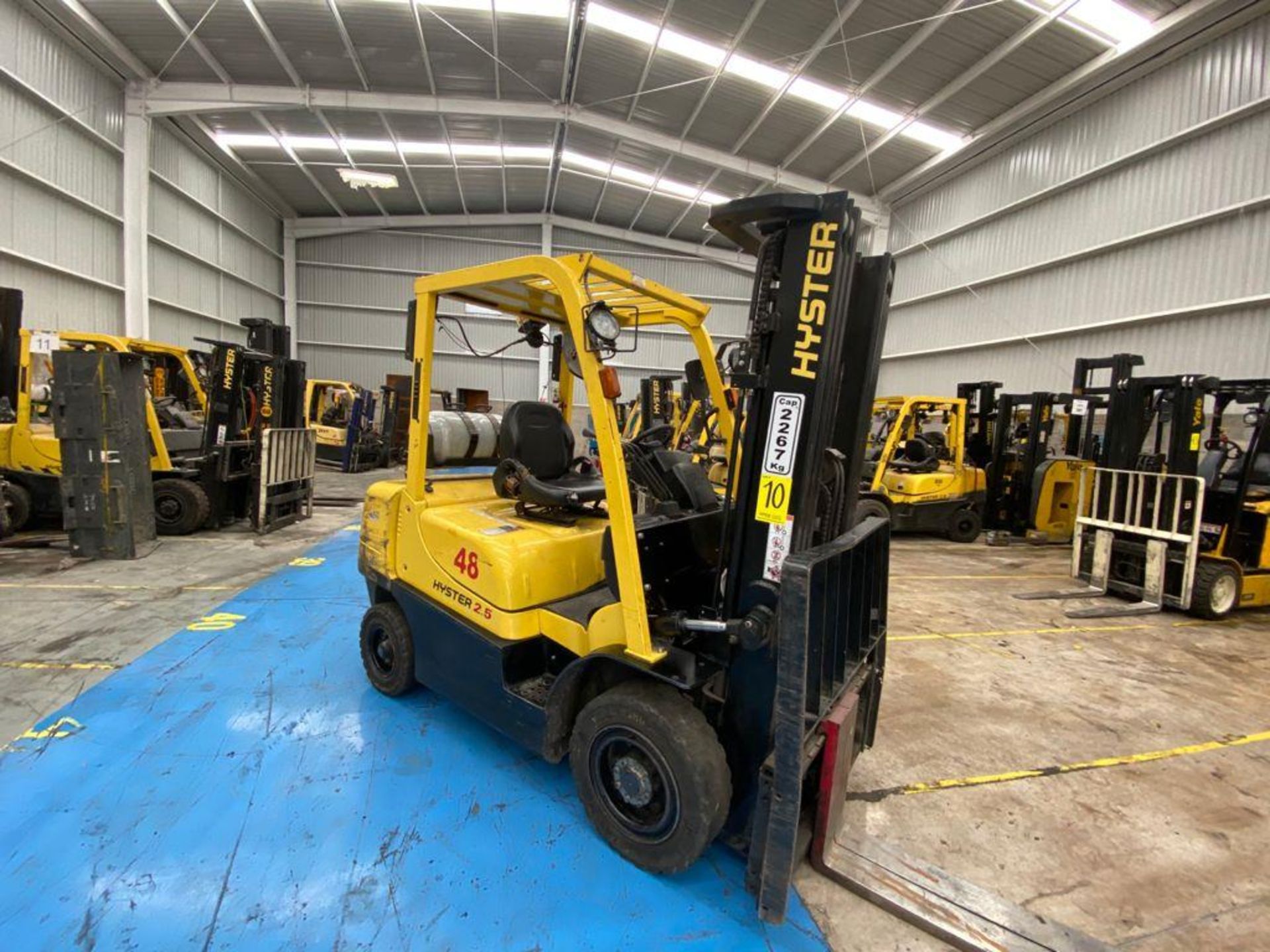 Hyster Forklift, Model H2.5XT, S/N D466R03287P, Year 2016, 5000 lb capacity - Image 5 of 48