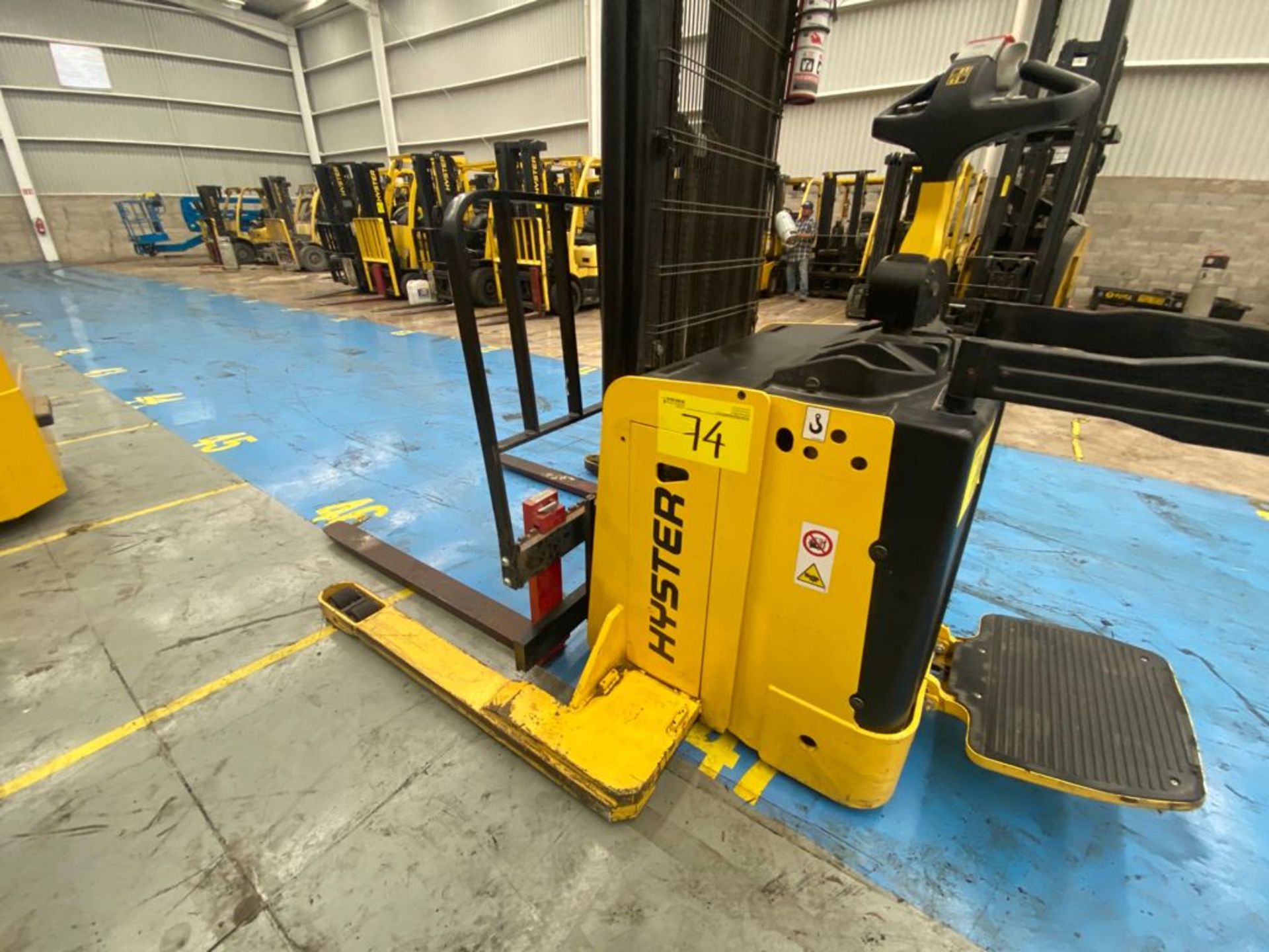 Hyster Electric Platform High Lift Stacker Model S1.5S, SN C442T03146R, Year 2017, 1.5 tons capacity - Image 9 of 34