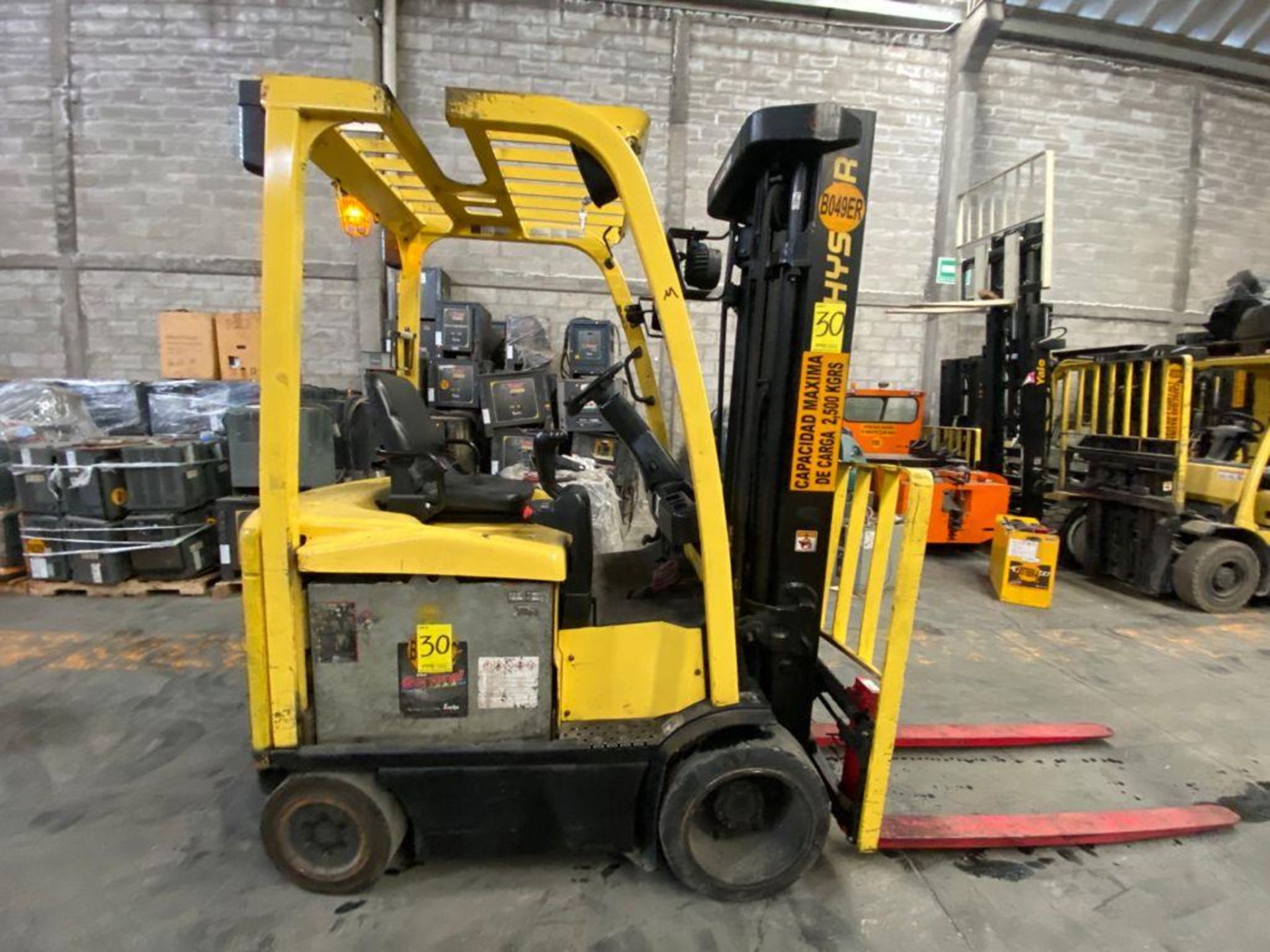 Hyster Electric Forklift, Model E50XN, S/N A268N20176P, Year 2016, 4750 lb capacity - Image 9 of 28
