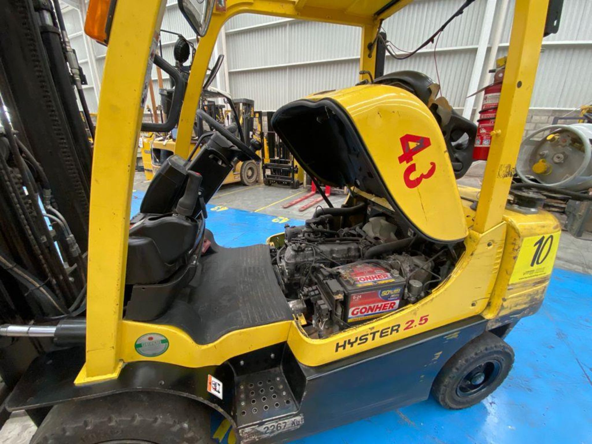 Hyster Forklift, Model H2.5XT, S/N D466R03287P, Year 2016, 5000 lb capacity - Image 33 of 48