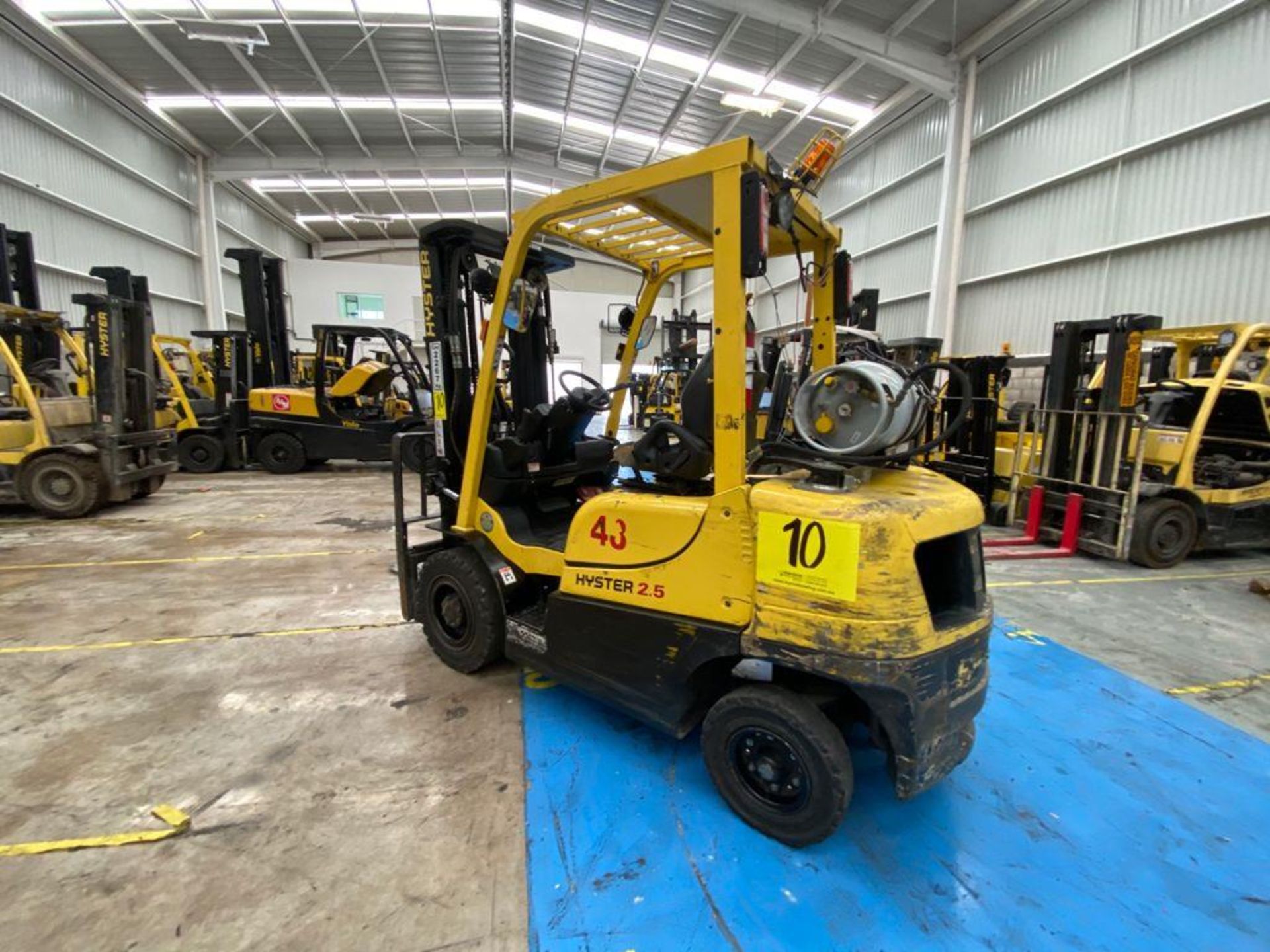 Hyster Forklift, Model H2.5XT, S/N D466R03287P, Year 2016, 5000 lb capacity - Image 13 of 48