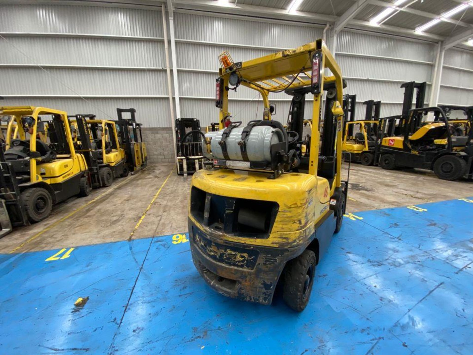 Hyster Forklift, Model H2.5XT, S/N D466R03287P, Year 2016, 5000 lb capacity - Image 10 of 48