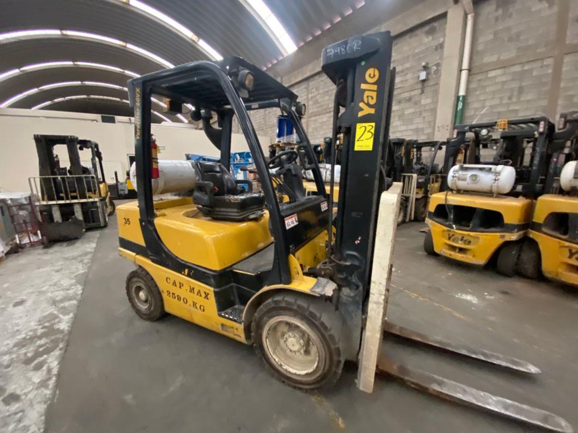 Yale Forklift, Model GLP060VXNDAE087, S/N D875V07980R, Year 2017, 5700 lb capacity - Image 36 of 39