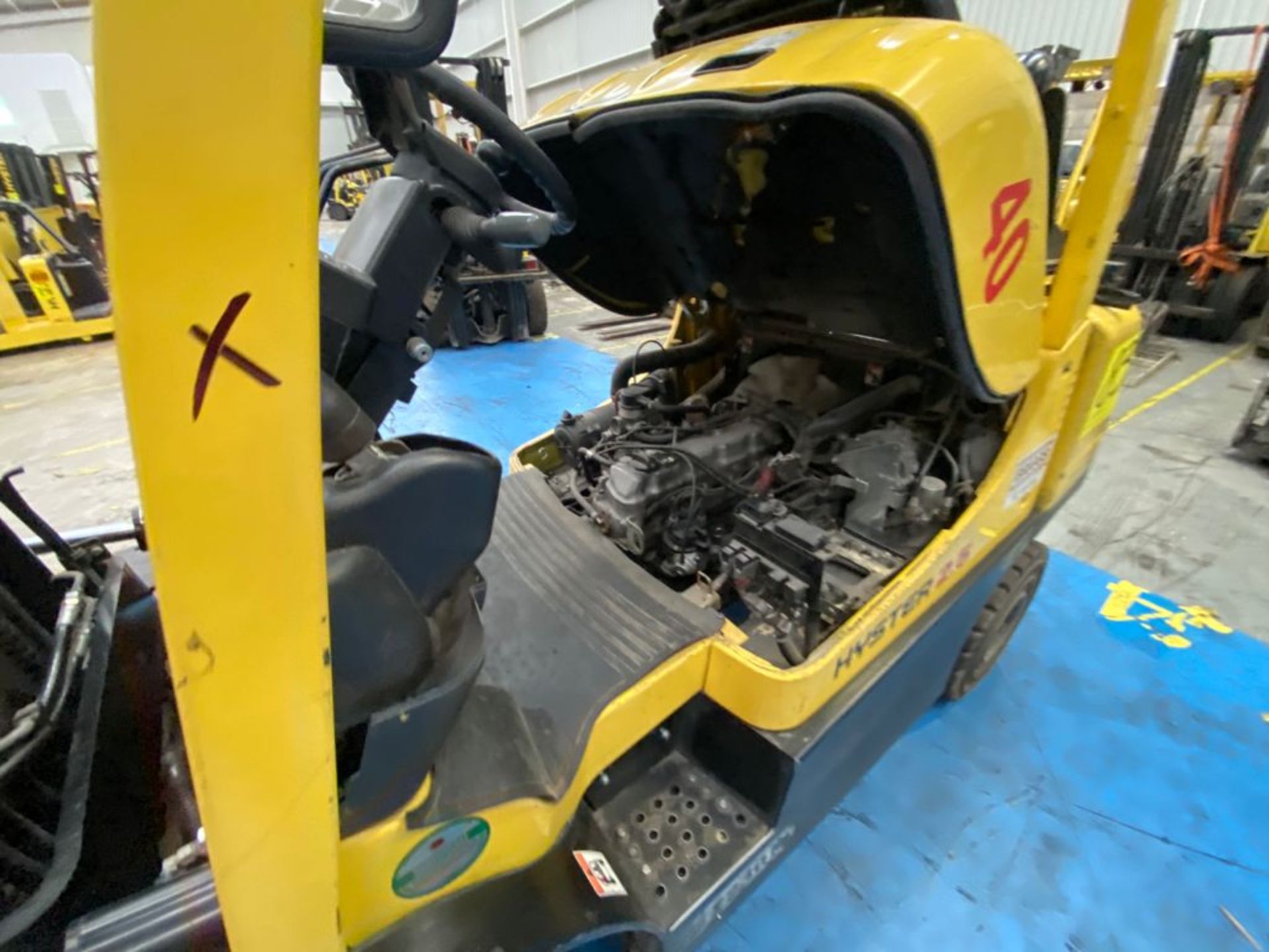 Hyster Forklift, Model H2.5XT, S/N D466R01902N, Year 2015, 5000 lb capacity - Image 34 of 44