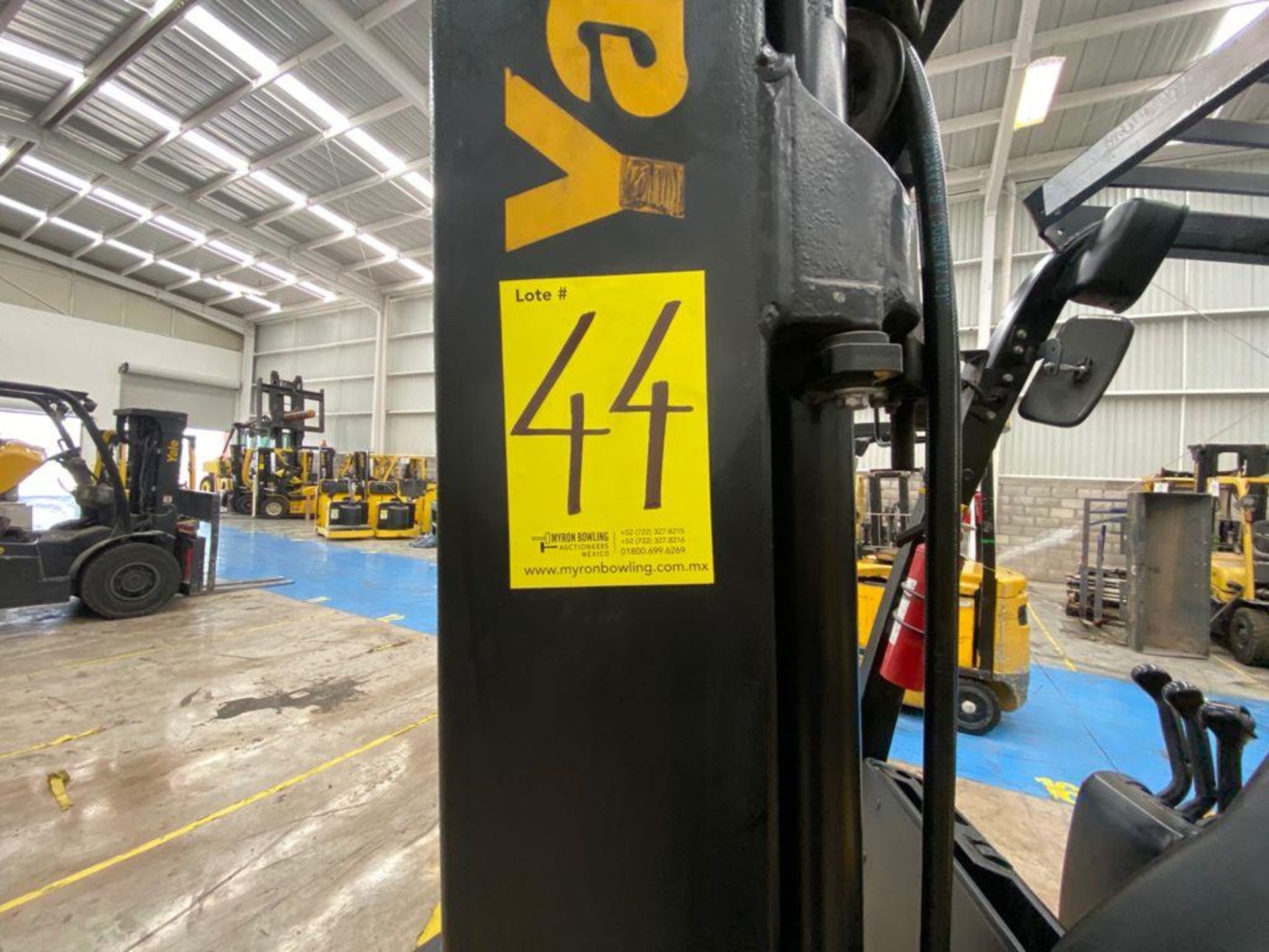 Yale Electric Forklift, Model ERC060VGN36TE088, S/N A968N17882R, Year 2017, 5800 lb capacity - Image 44 of 44