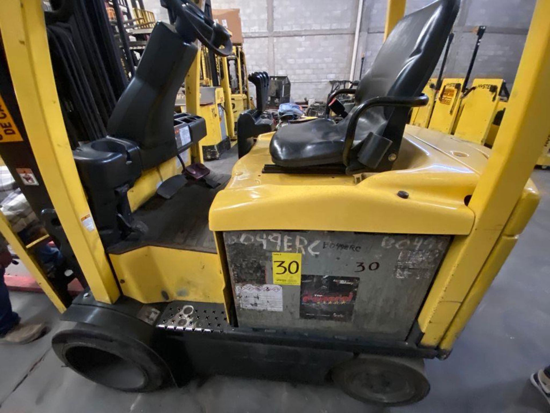 Hyster Electric Forklift, Model E50XN, S/N A268N20176P, Year 2016, 4750 lb capacity - Image 17 of 28