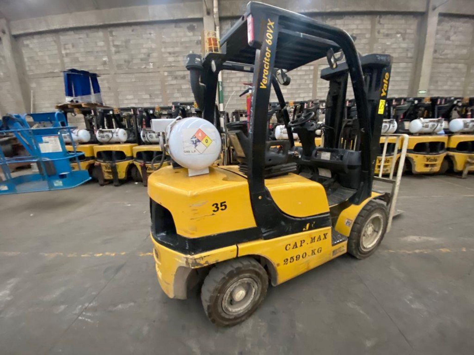 Yale Forklift, Model GLP060VXNDAE087, S/N D875V07980R, Year 2017, 5700 lb capacity - Image 37 of 39