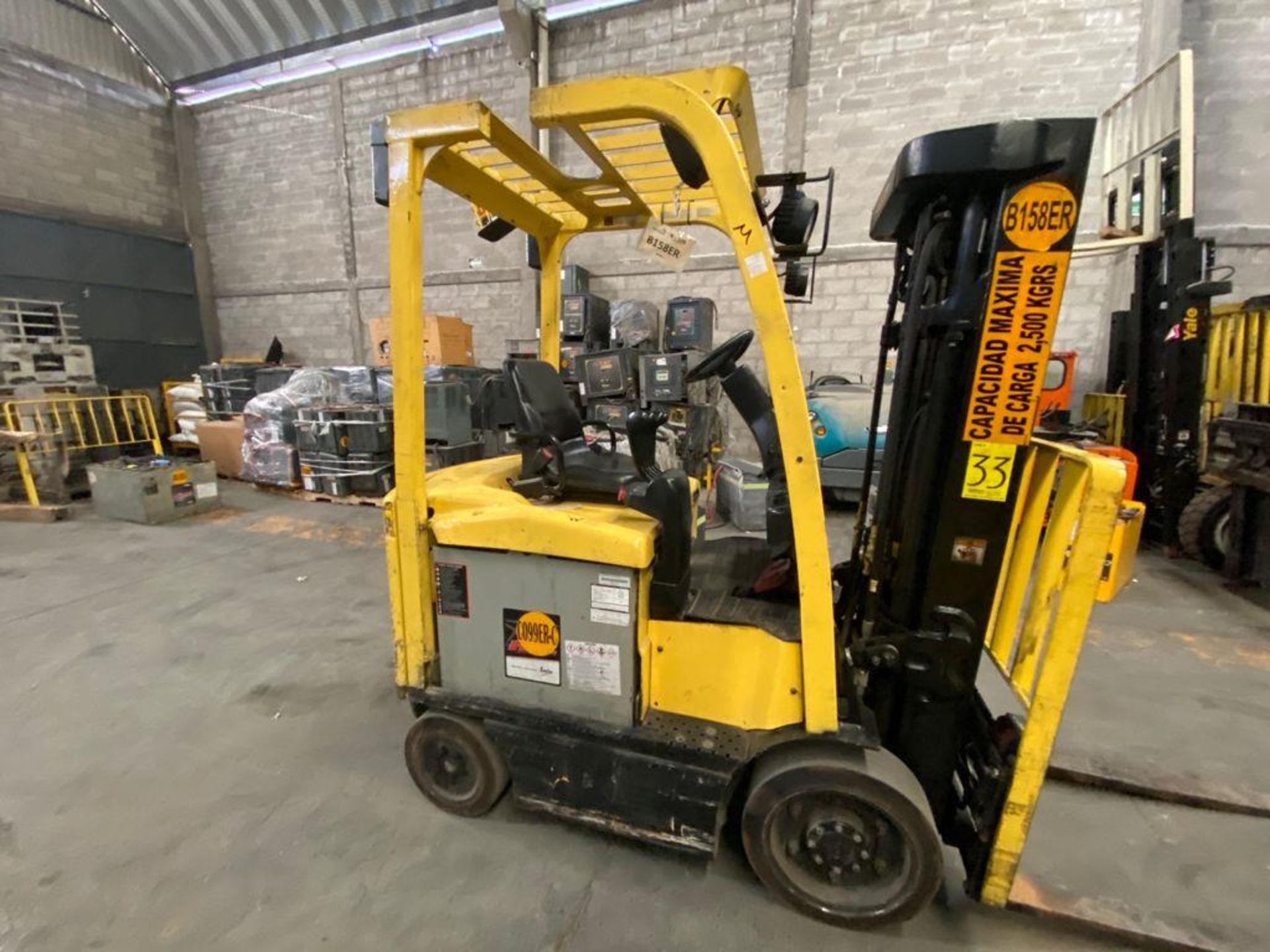 Hyster Electric Forklift, Model E50XN, S/N A268N20431P, Year 2016, 4700 lb capacity - Image 9 of 32