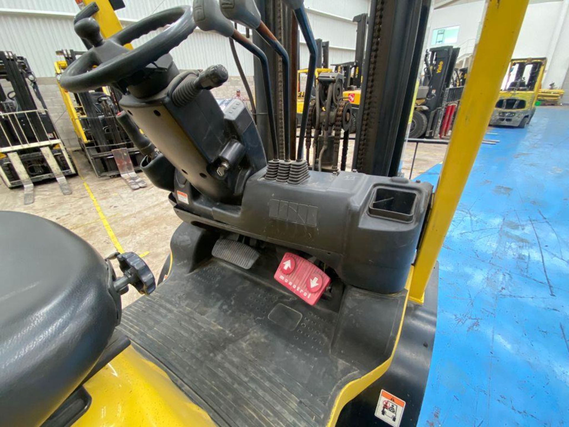 Hyster Forklift, Model H2.5XT, S/N D466R03286P, Year 2016, 5000 lb capacity - Image 31 of 42