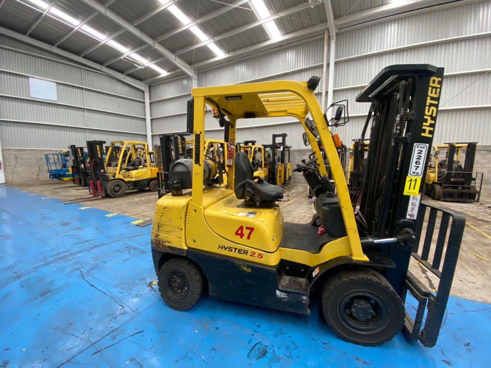 Hyster Forklift, Model H2.5XT, S/N D466R03286P, Year 2016, 5000 lb capacity - Image 9 of 42