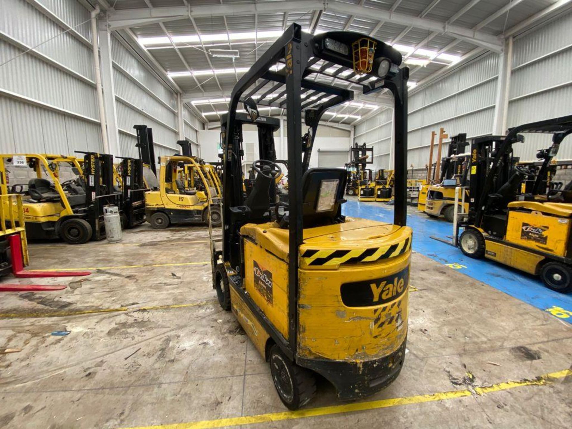 Yale Electric Forklift, Model ERC060VGN36TE088, S/N A968N17882R, Year 2017, 5800 lb capacity - Image 11 of 44