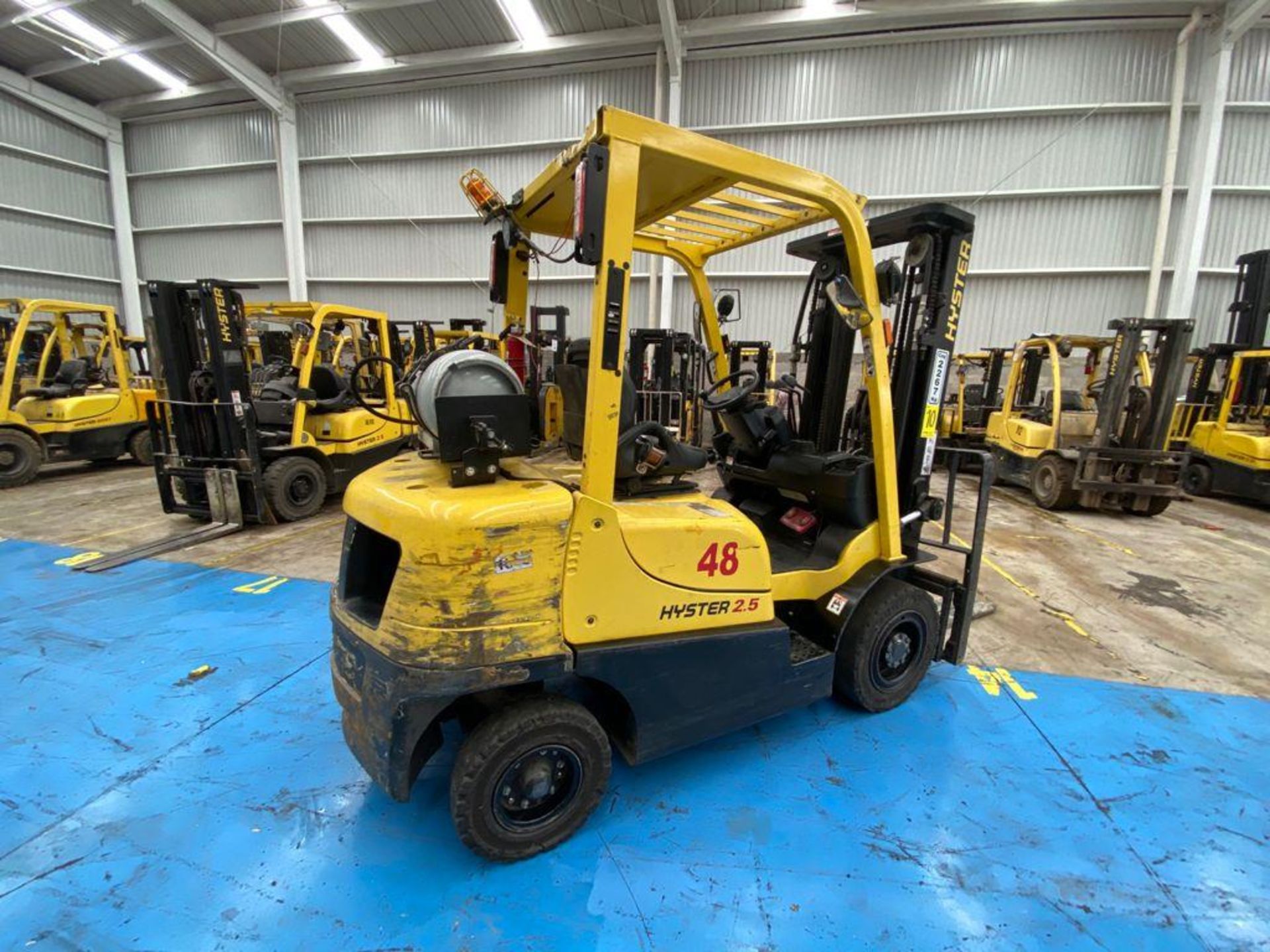 Hyster Forklift, Model H2.5XT, S/N D466R03287P, Year 2016, 5000 lb capacity - Image 8 of 48