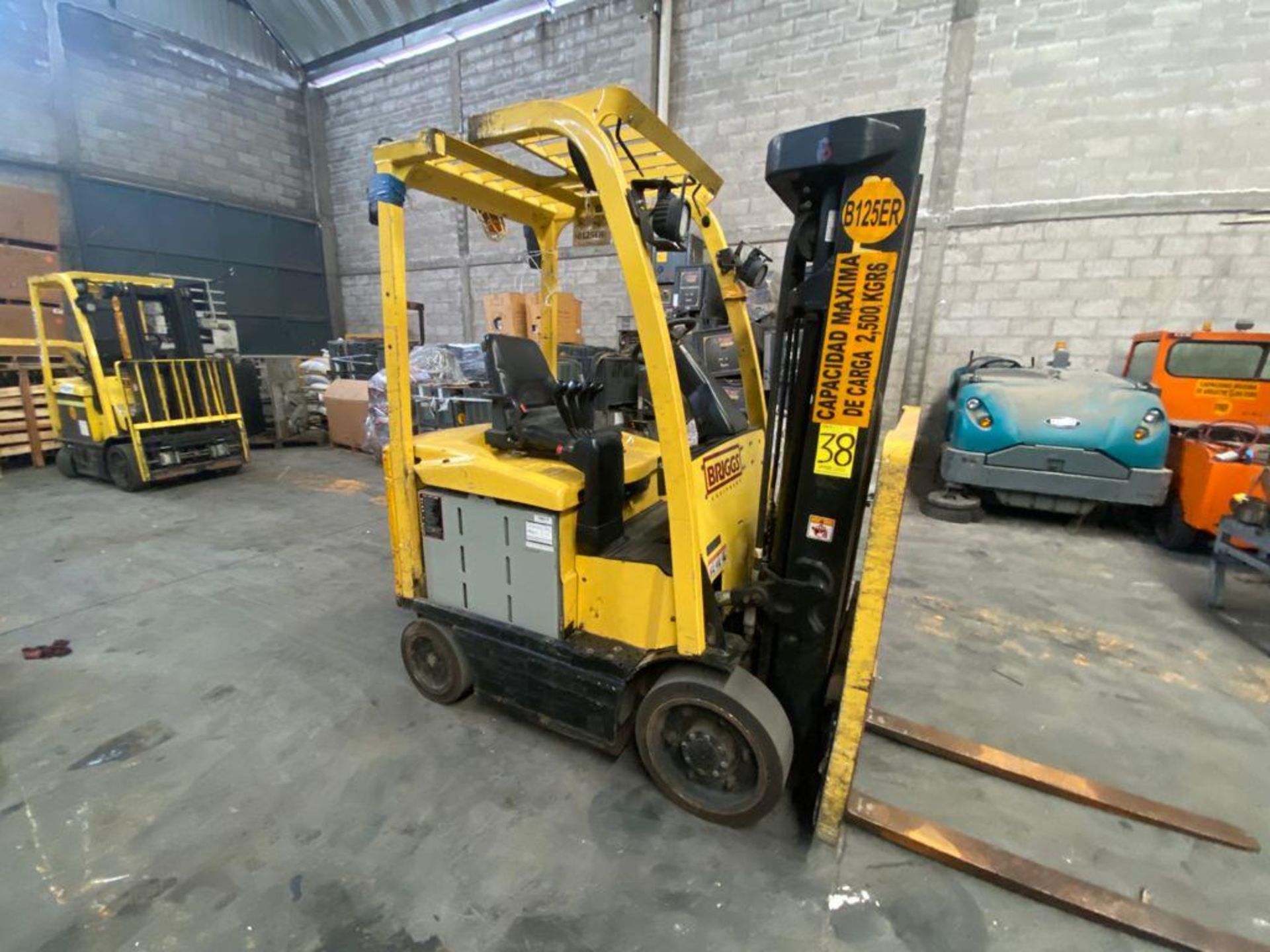 Hyster Forklift, Model E50XN, S/N A268N20320P, Year 2016, 4700 lb capacity - Image 6 of 32