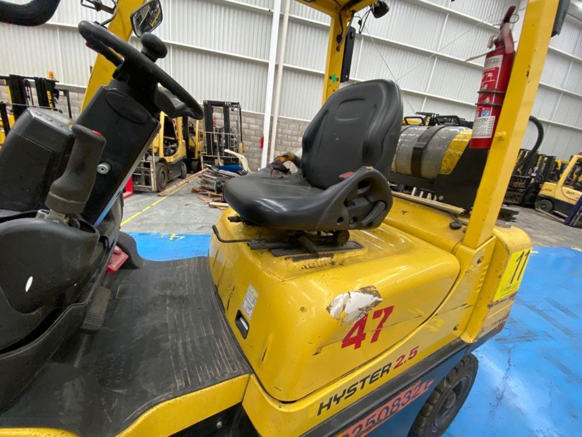 Hyster Forklift, Model H2.5XT, S/N D466R03286P, Year 2016, 5000 lb capacity - Image 19 of 42