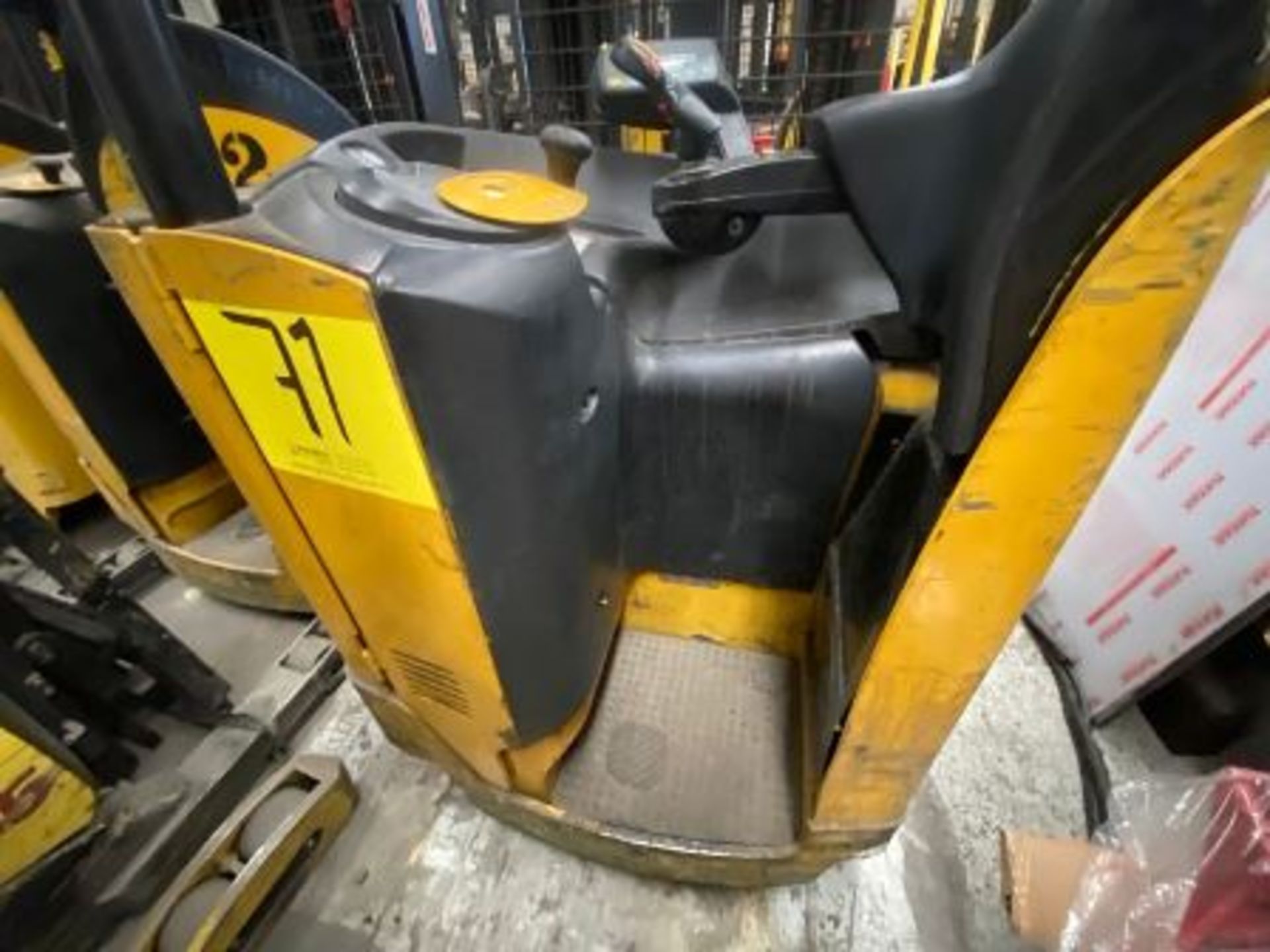 Yale Electric Forklift, Model NDR035EANL36TE157, S/N C861N03283J, Year 2011, 3500 lb capacity - Image 32 of 43