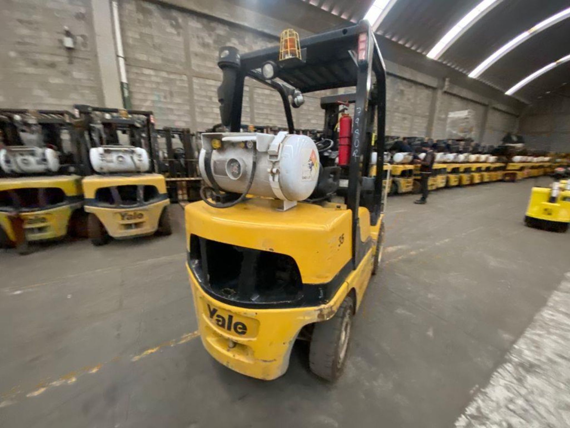 Yale Forklift, Model GLP060VXNDAE087, S/N D875V07980R, Year 2017, 5700 lb capacity - Image 7 of 39