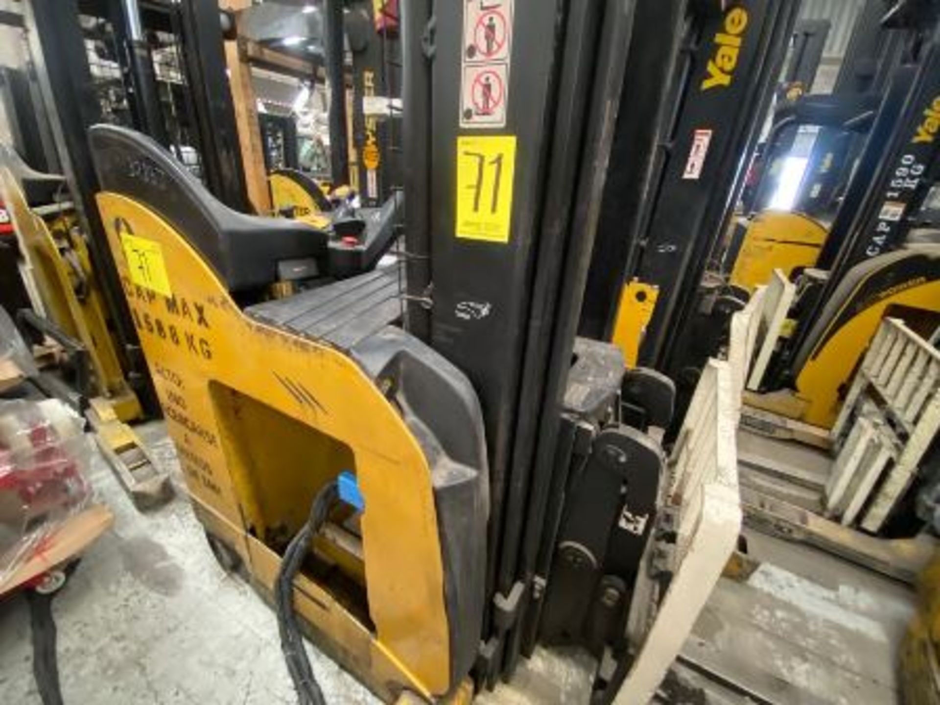 Yale Electric Forklift, Model NDR035EANL36TE157, S/N C861N03283J, Year 2011, 3500 lb capacity - Image 16 of 43