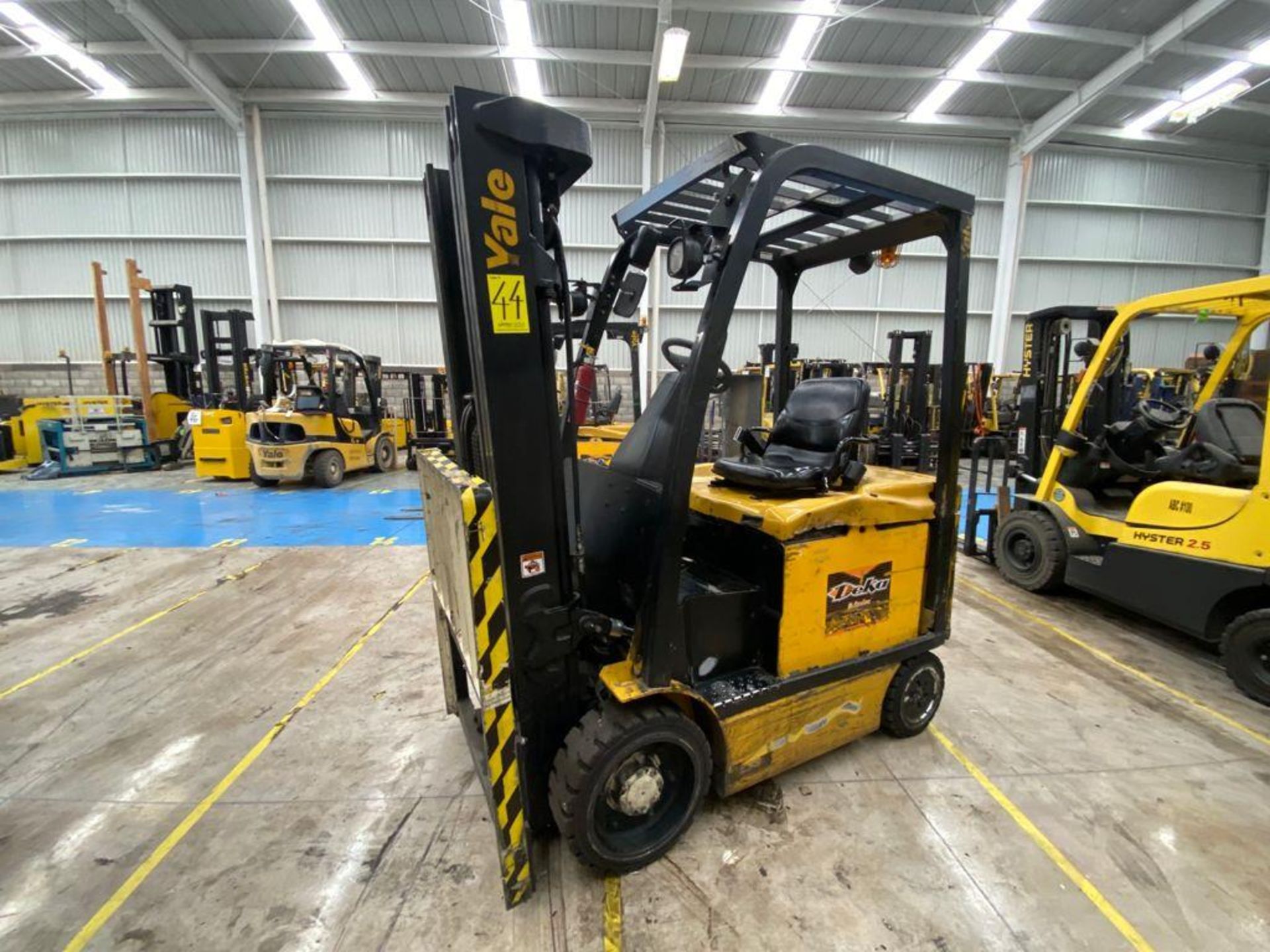 Yale Electric Forklift, Model ERC060VGN36TE088, S/N A968N17882R, Year 2017, 5800 lb capacity - Image 2 of 44