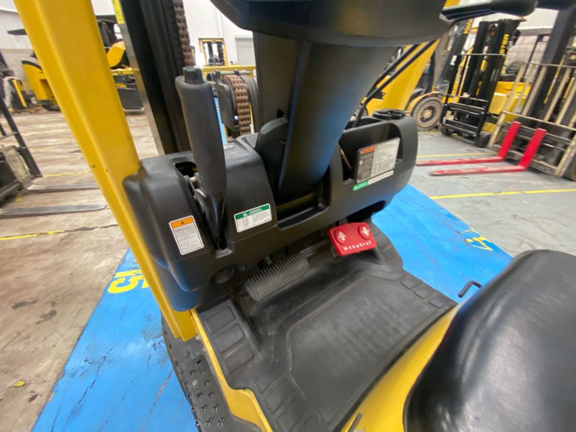 Hyster Forklift, Model S30FT, S/N F010V02472R, Year 2017, 2750 lb capacity - Image 19 of 32