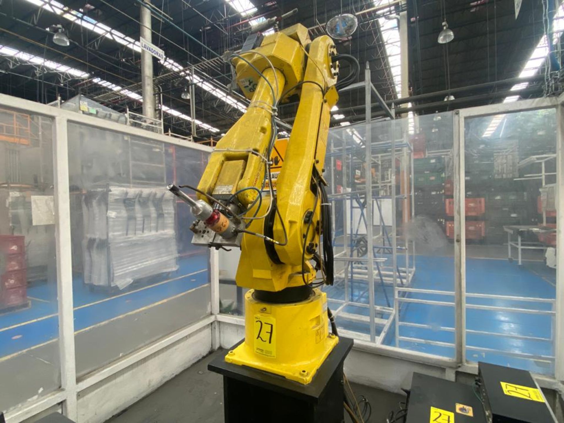 Welding cell in steel square profile structure, equipped with Fanuc articulated Robot, - Image 14 of 53