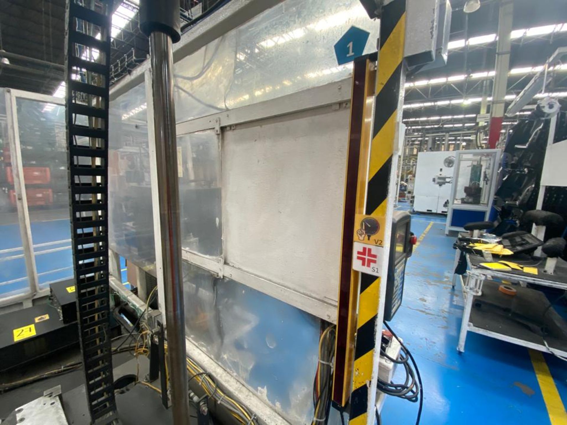 Welding cell in steel square profile structure, equipped with Fanuc articulated Robot, - Image 23 of 53