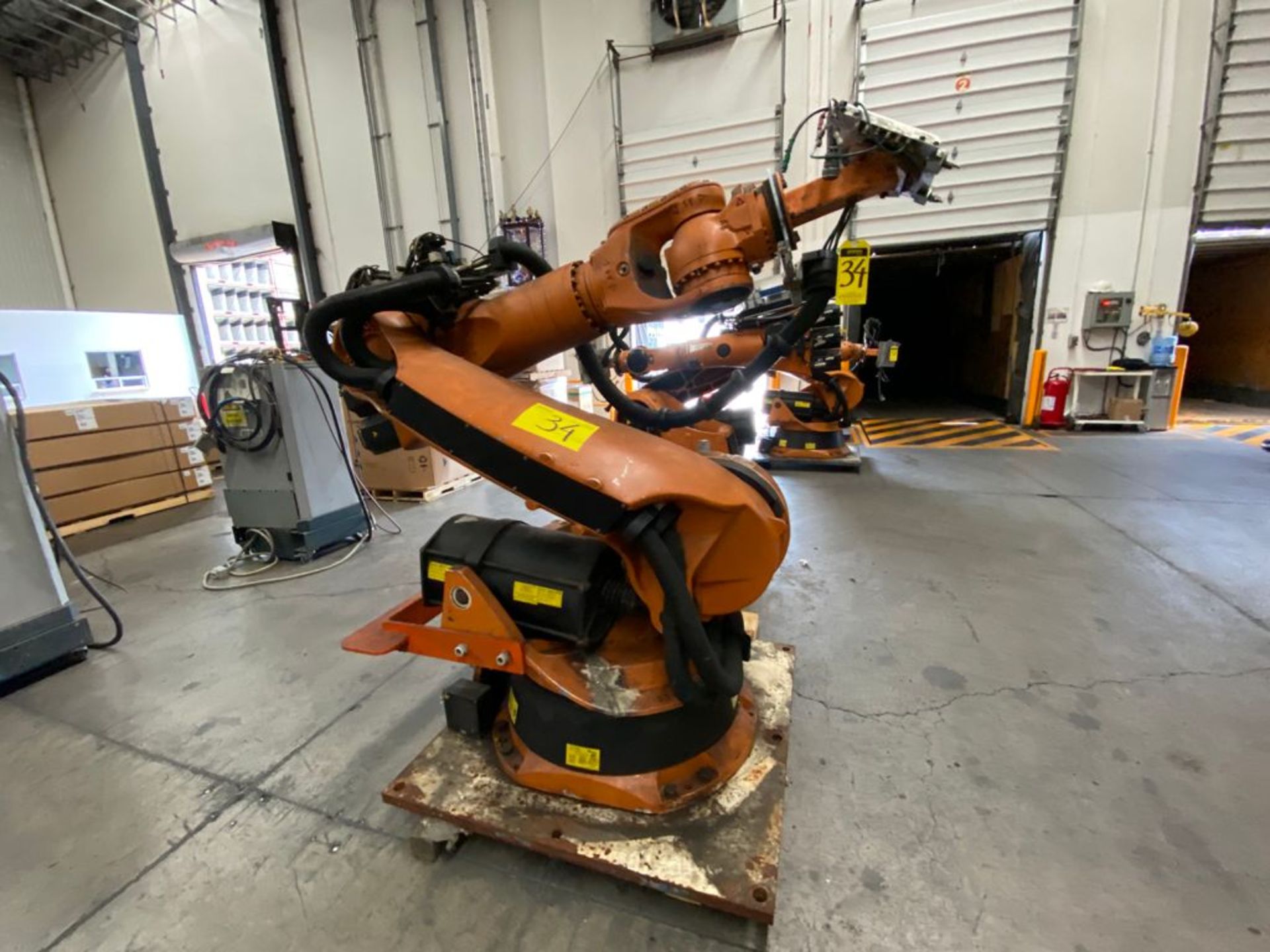 Kuka Articulated Robot, Model 0000107295, type KR 210 2000, Serial 812775, year 2005 - Image 32 of 64