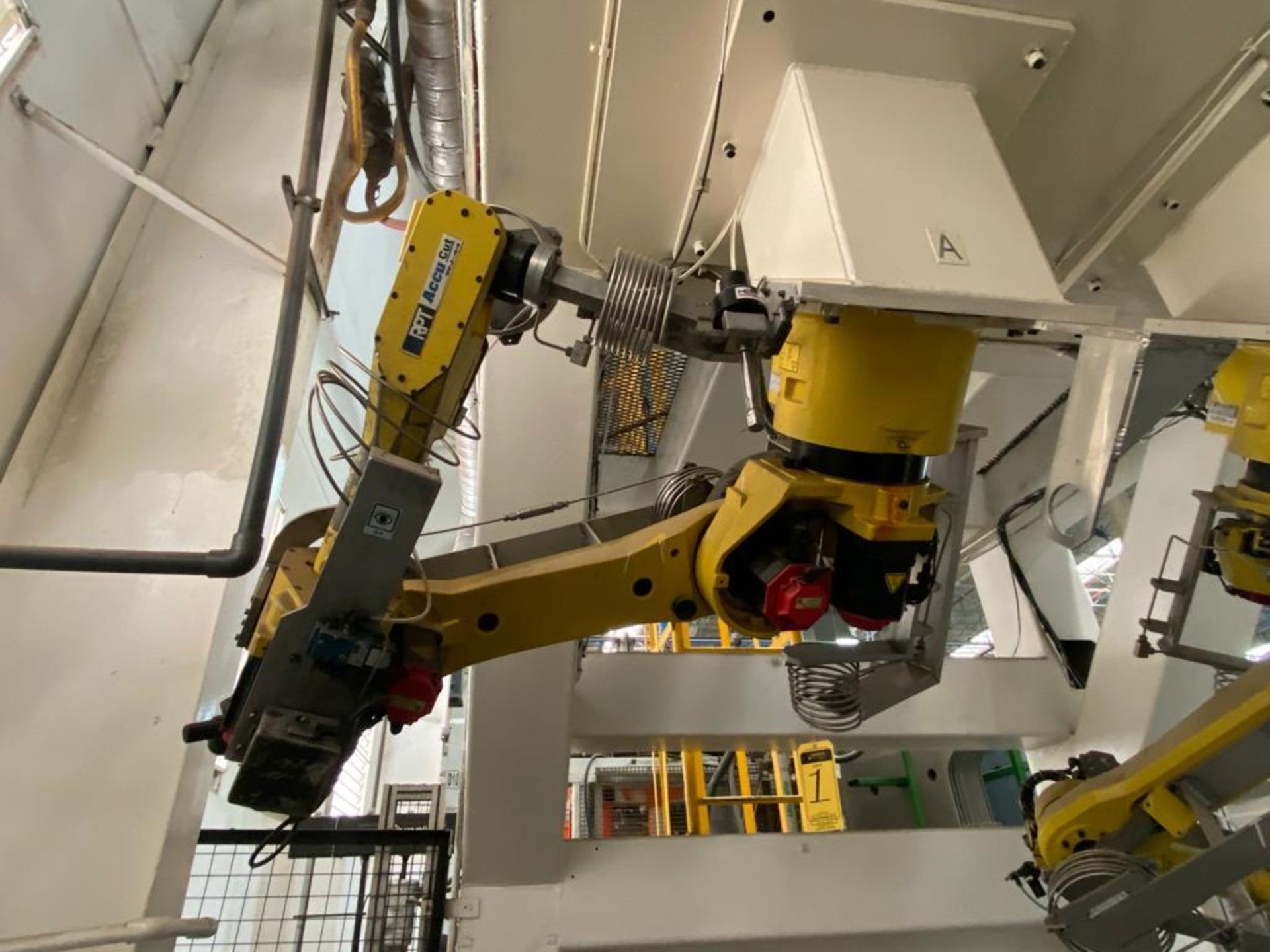 Fanuc articulated Robot, model M-16iB/20, type A05B-1216-B202, Serie number, R04Z76874 - Image 12 of 25