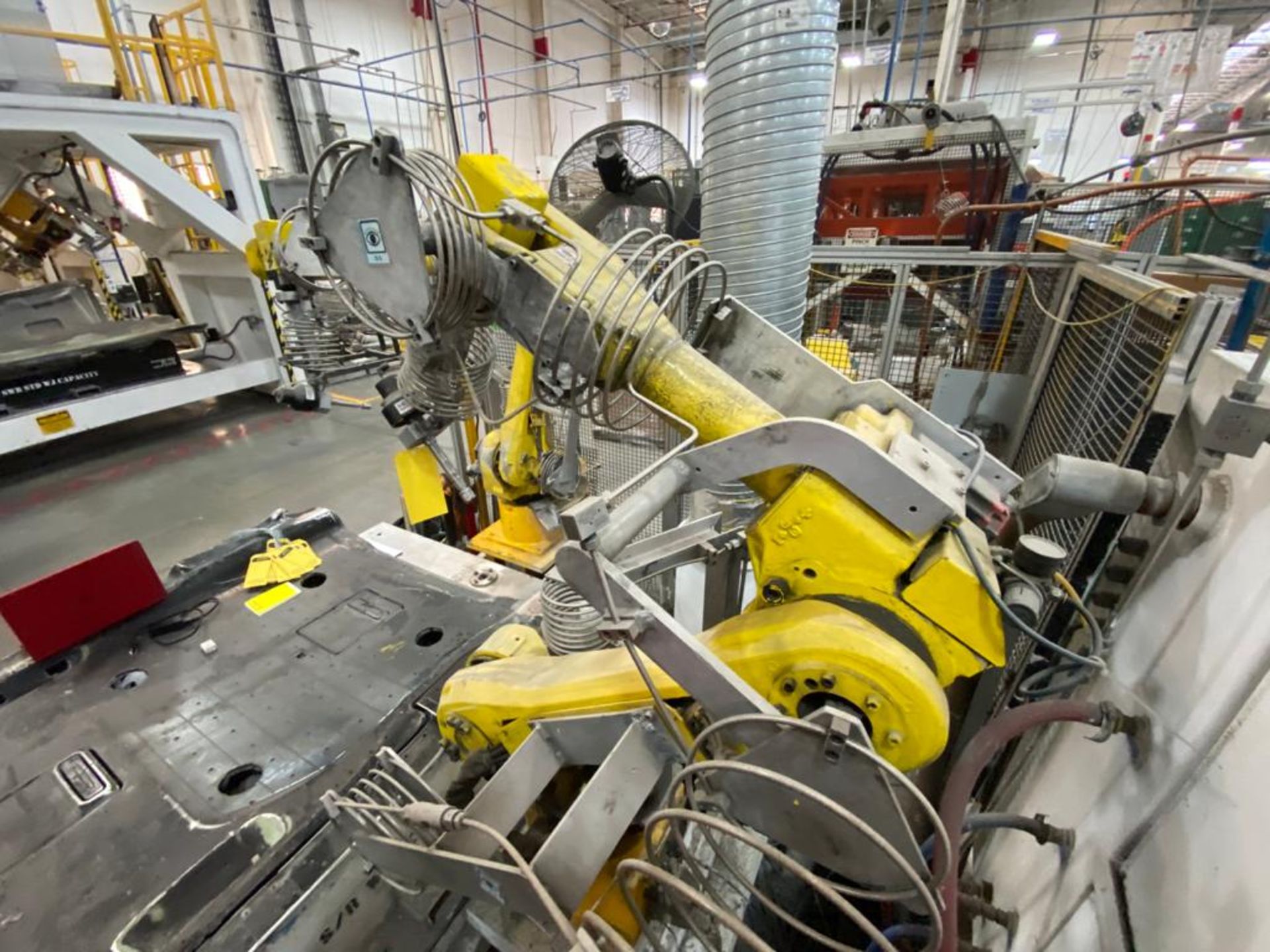 Fanuc articulated Robot, model M-16iB/20 - Image 11 of 27