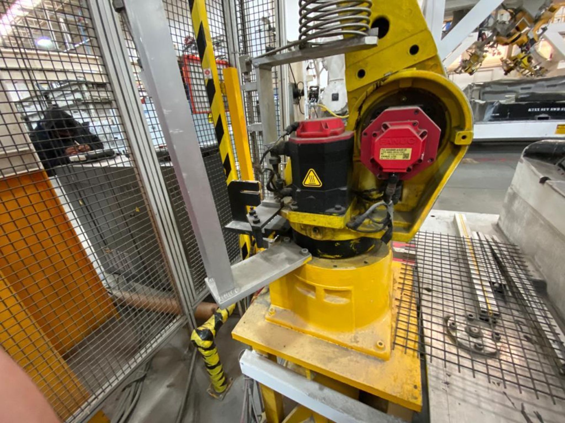 Fanuc articulated Robot, model M-16iB/20 - Image 11 of 24