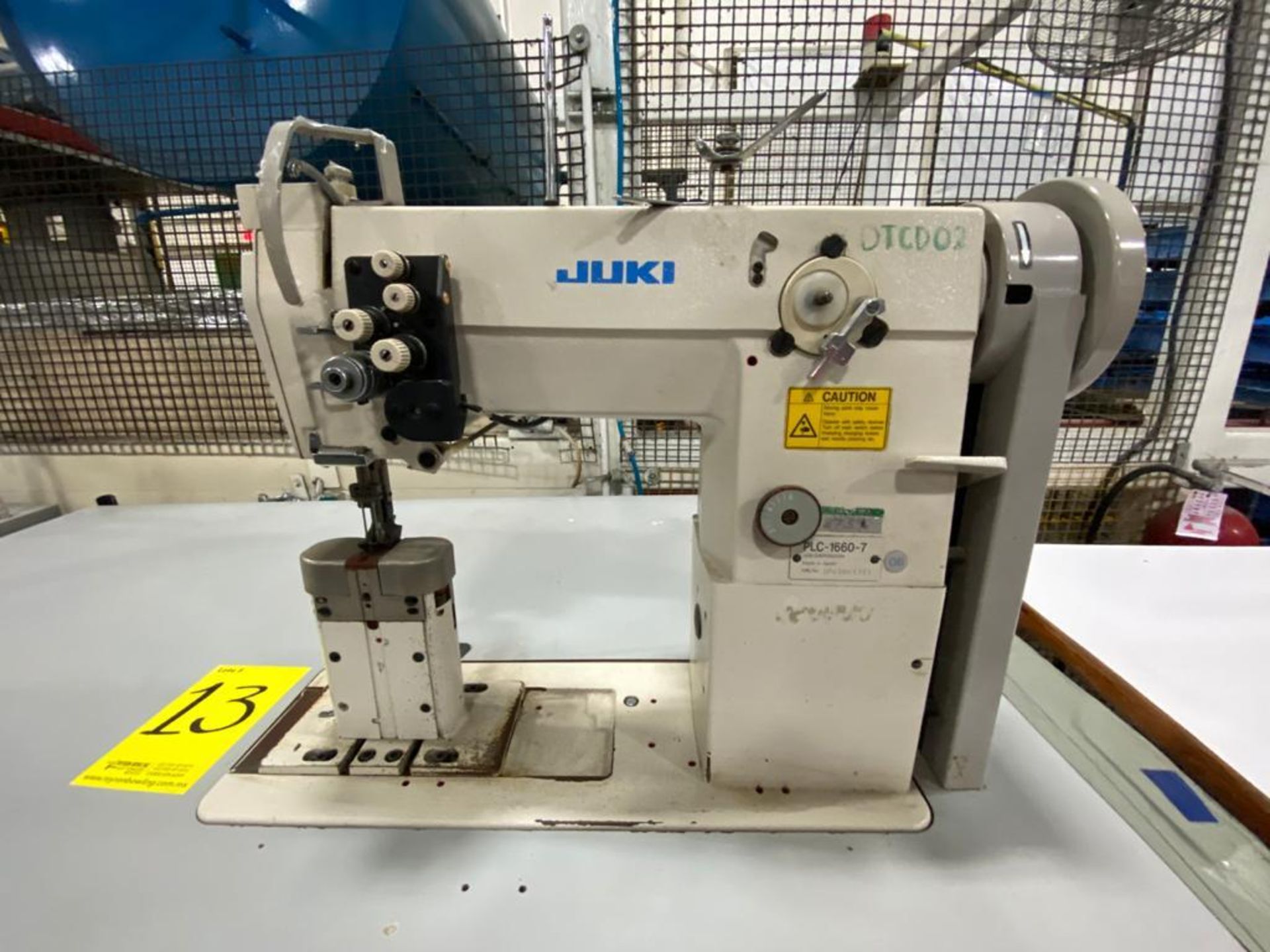 Juki Pole Sewing Machine of two needles, model PLC-1660-7, Serie number 3P0XG01371