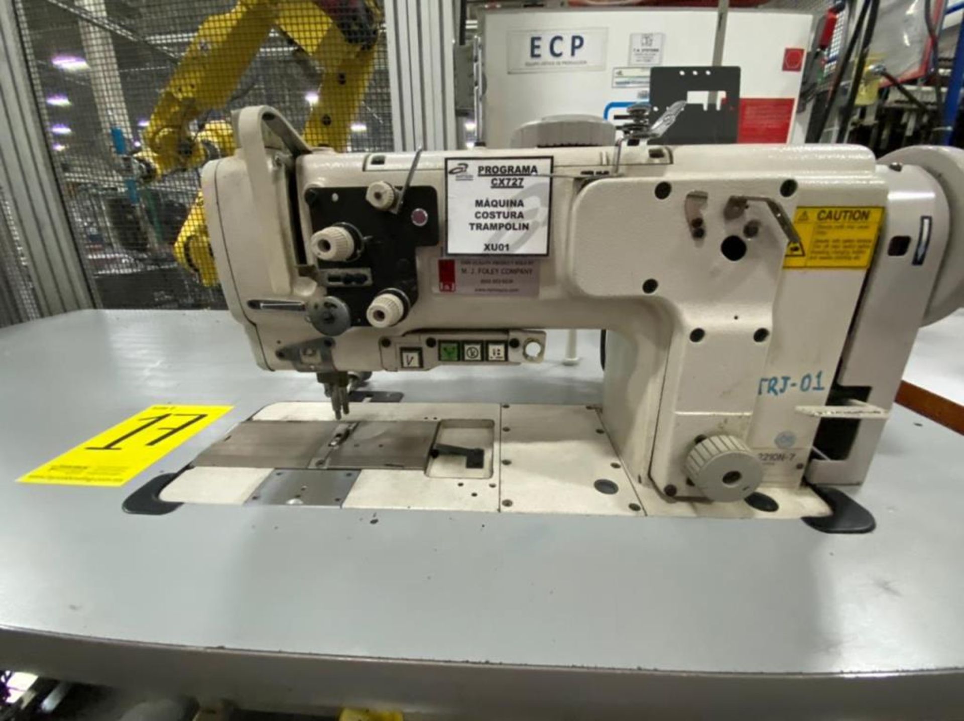 Juki Floor Sewing Machine of one needle, model LU-2210N-7, Serie number 3L8XH07986 - Image 6 of 15