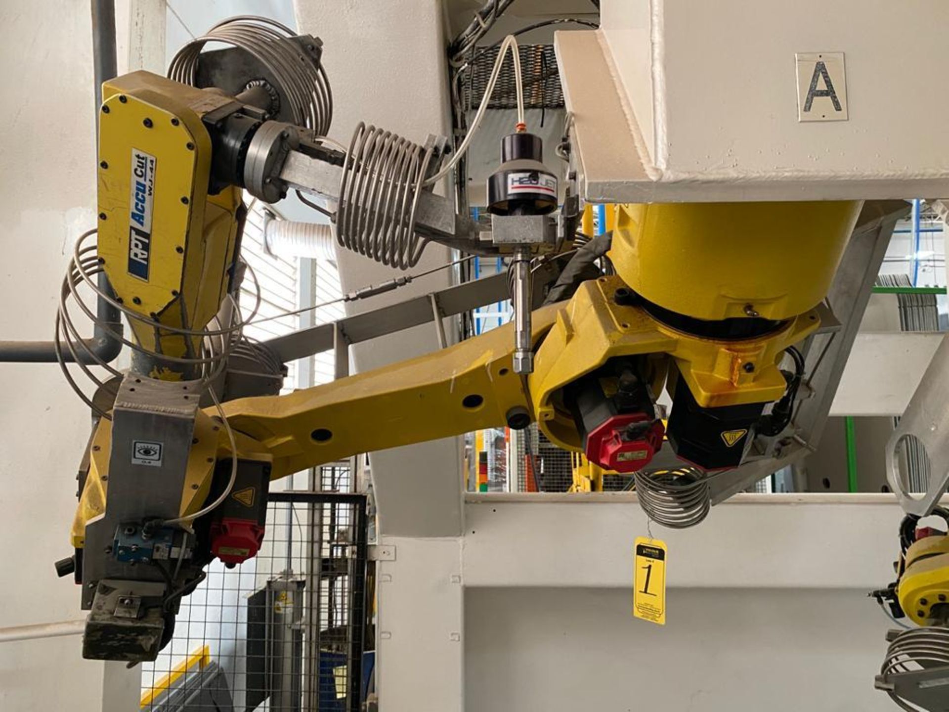 Fanuc articulated Robot, model M-16iB/20, type A05B-1216-B202, Serie number, R04Z76874