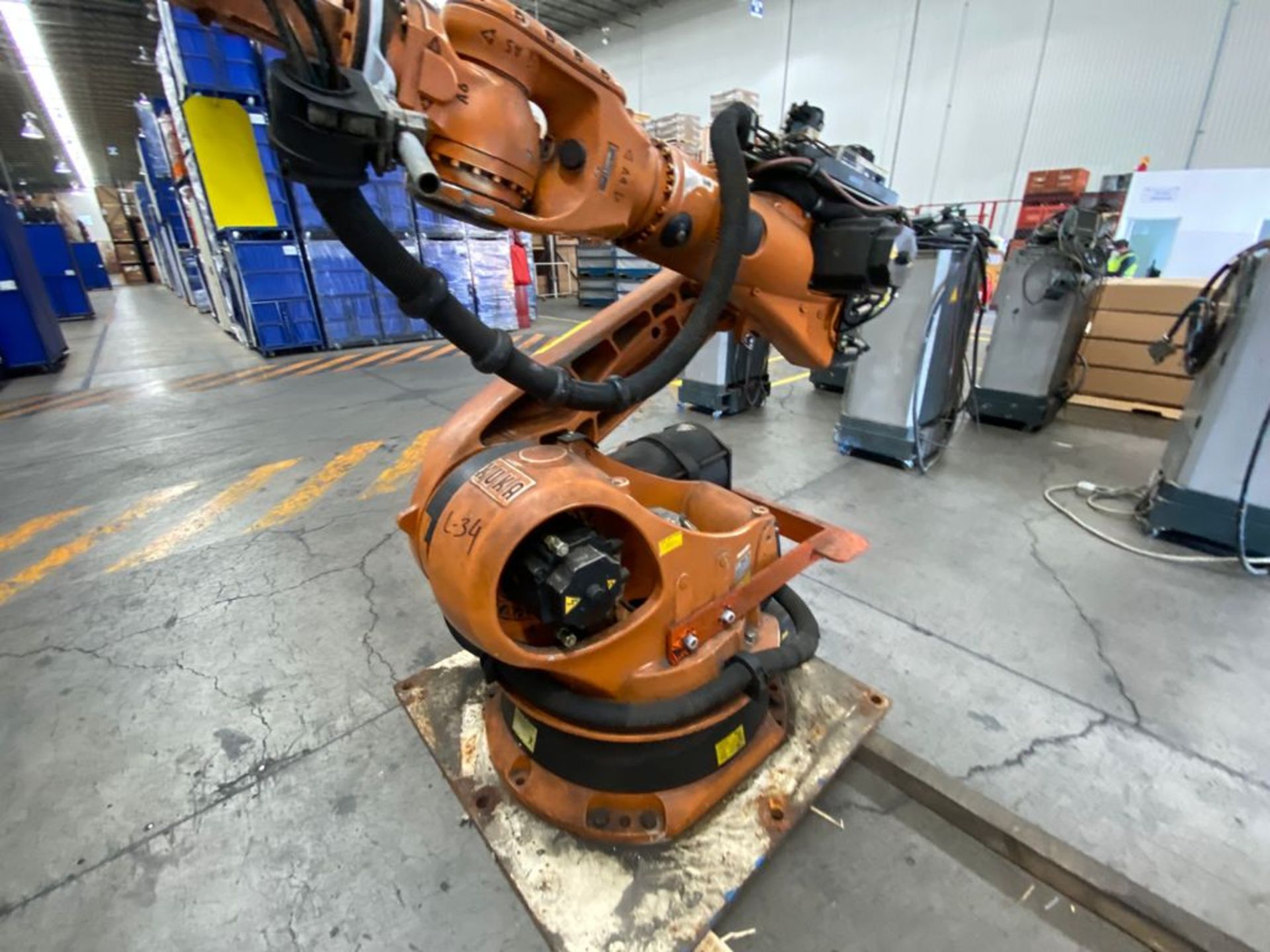 Kuka Articulated Robot, Model 0000107295, type KR 210 2000, Serial 812775, year 2005 - Image 29 of 64