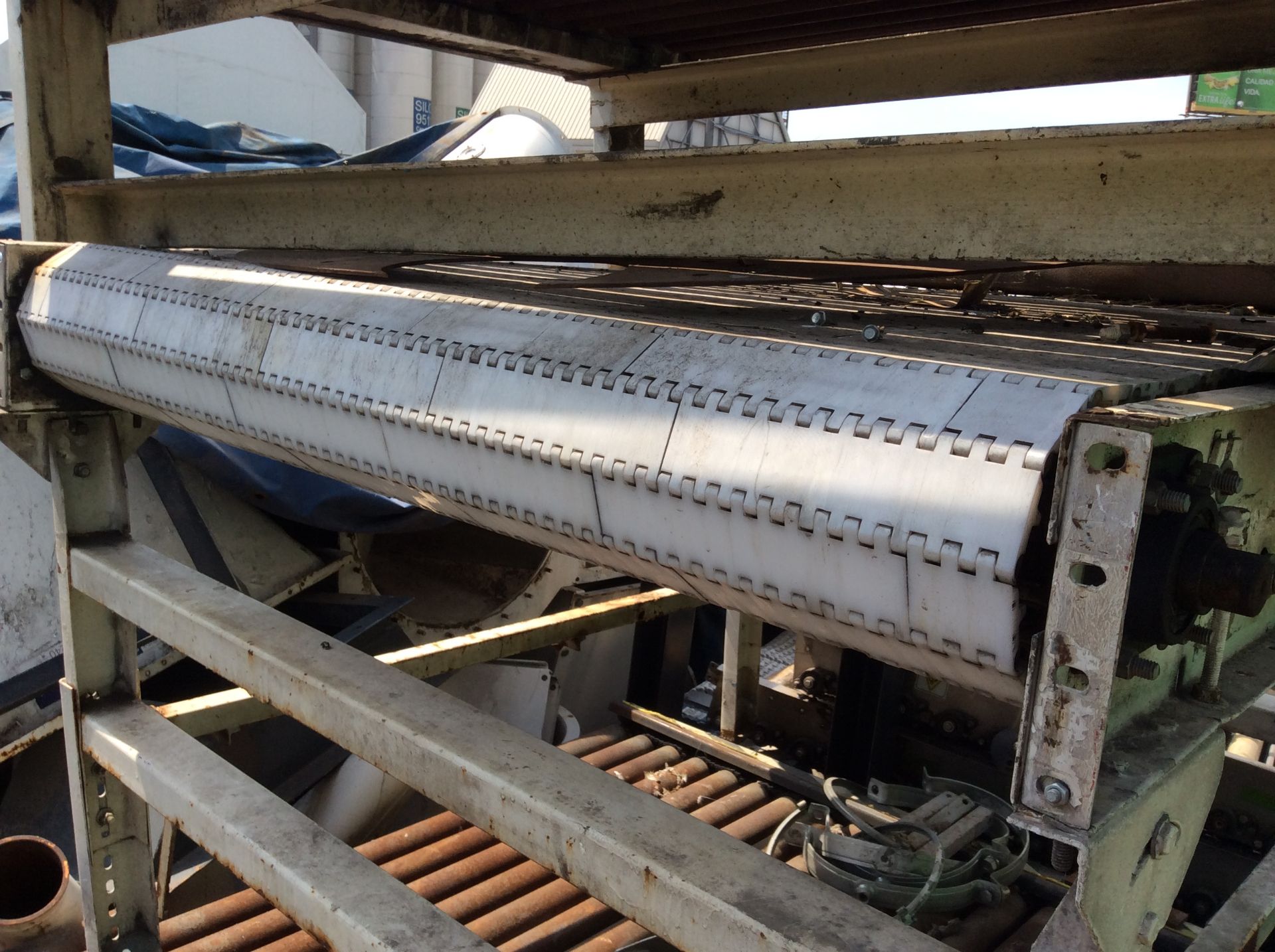 1 Roller conveyor, measures 1.37 x 1.50 x .67, 1 Conveyor measures 1.20 x 2.08x .65 - Image 3 of 8