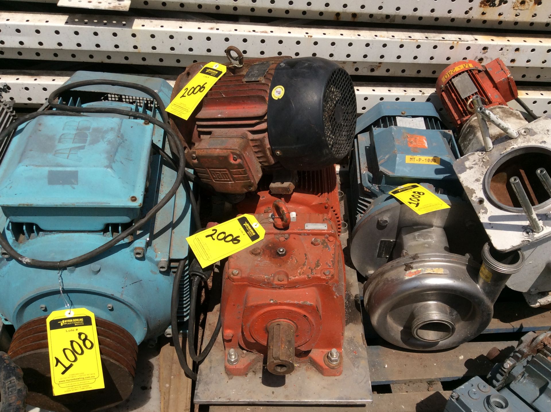 WEG motor, model 00718EP213T 7HP, 1 14 HP motor without plate - Image 2 of 26