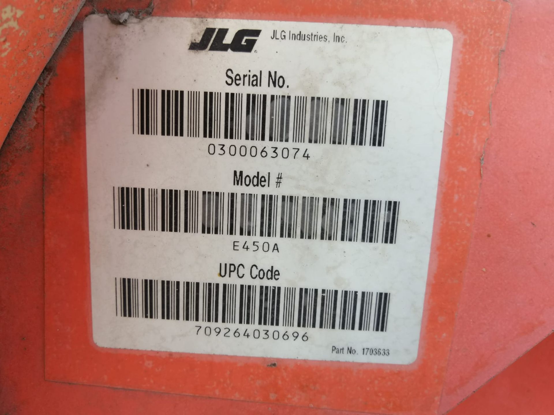 1 JLG Lift model E450A year 2001 N/S 0300063074 maximum lift 12 meters. Please inspect. - Image 25 of 32
