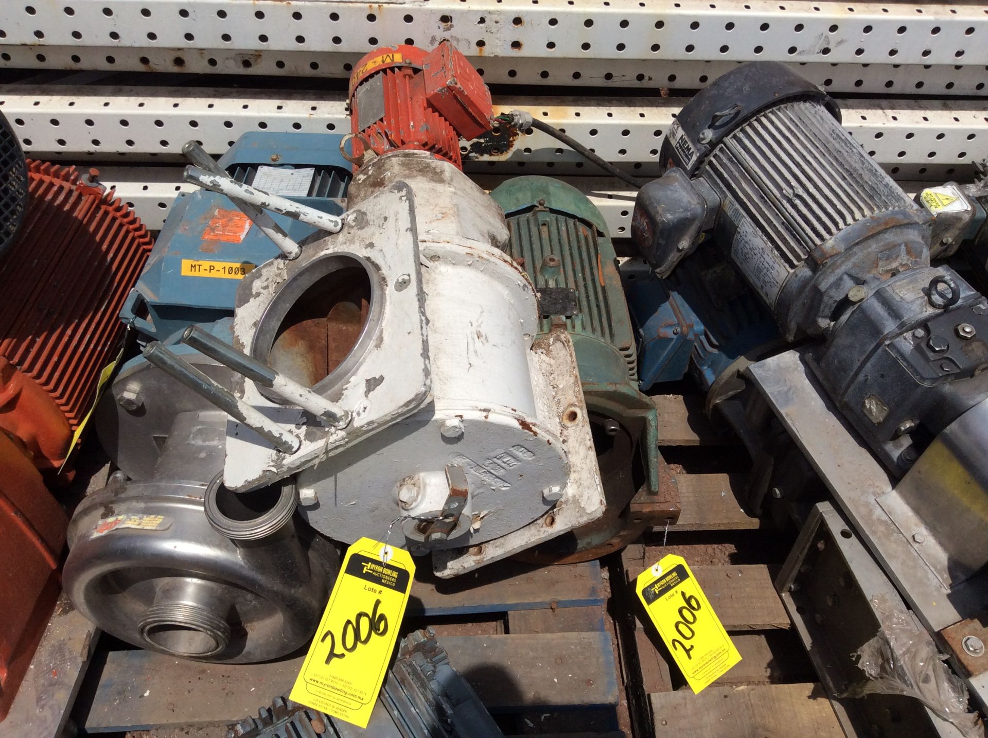 WEG motor, model 00718EP213T 7HP, 1 14 HP motor without plate - Image 25 of 26