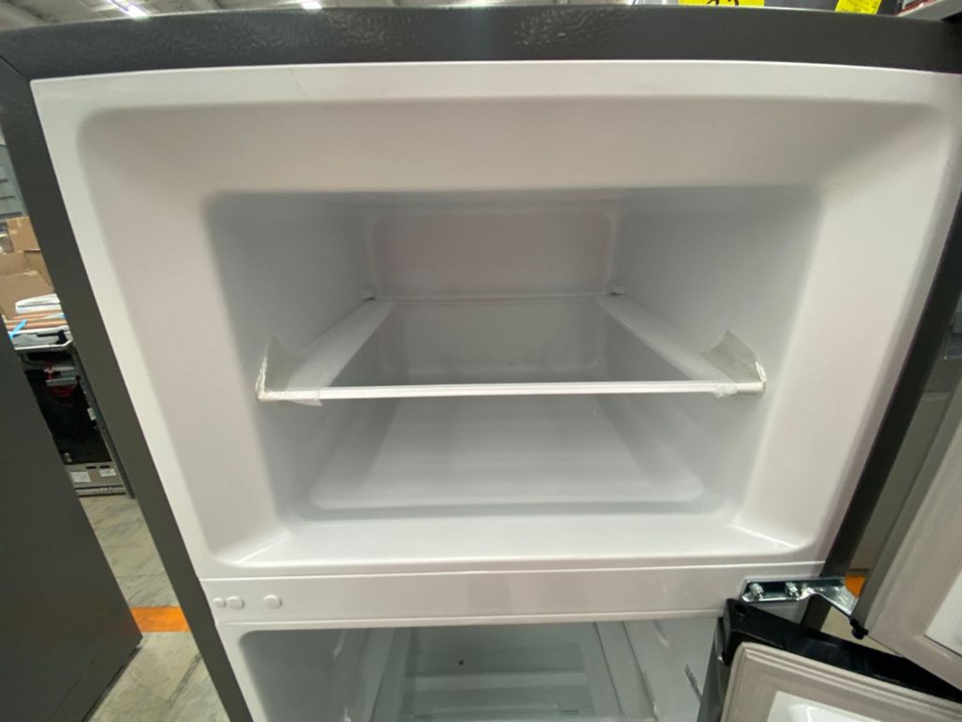 2 Refrigeradores marca Hisense color gris modelo RT80D6AWX - Image 22 of 28