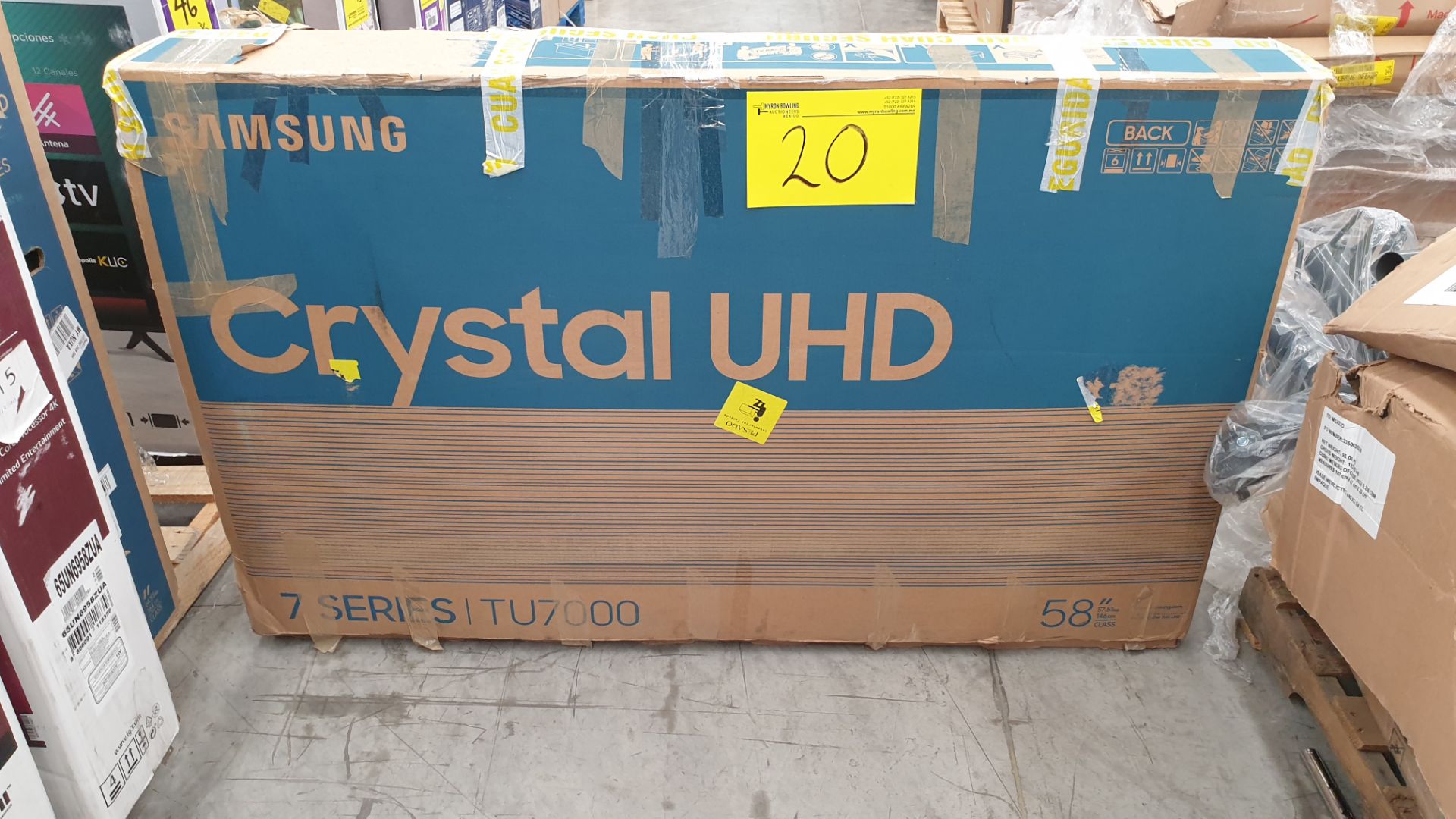 Lote de 3 Pantallas incluye 1 Pantalla marca LG UHD TV de 65" - Image 2 of 14