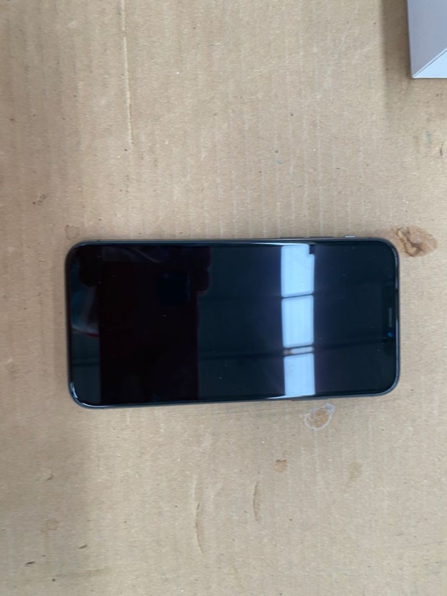 Celular Iphone X color gris "Reacondicionado" - Image 4 of 12