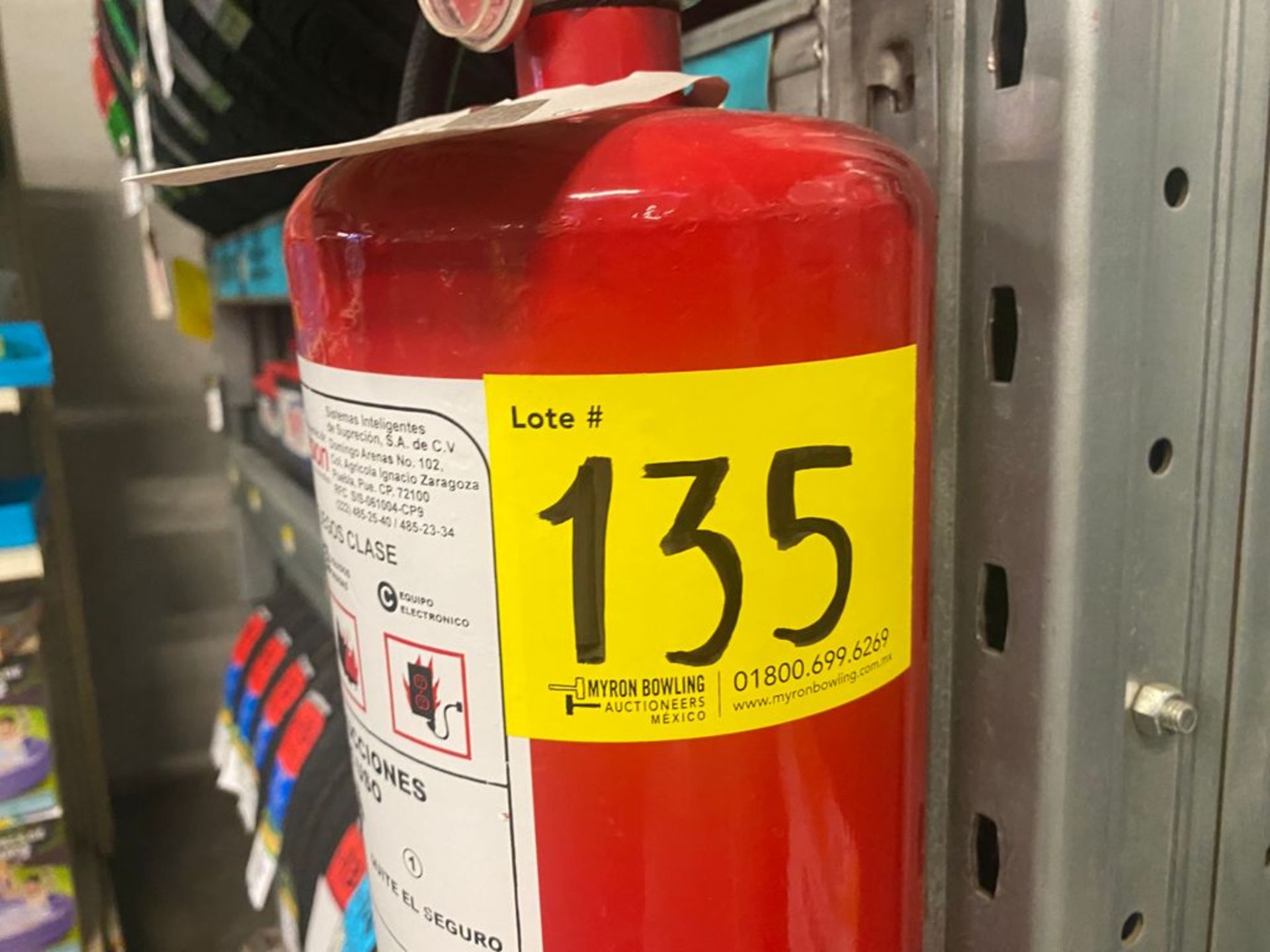 Lote de 21 Extintores distribuidos en toda la tienda - Image 56 of 56