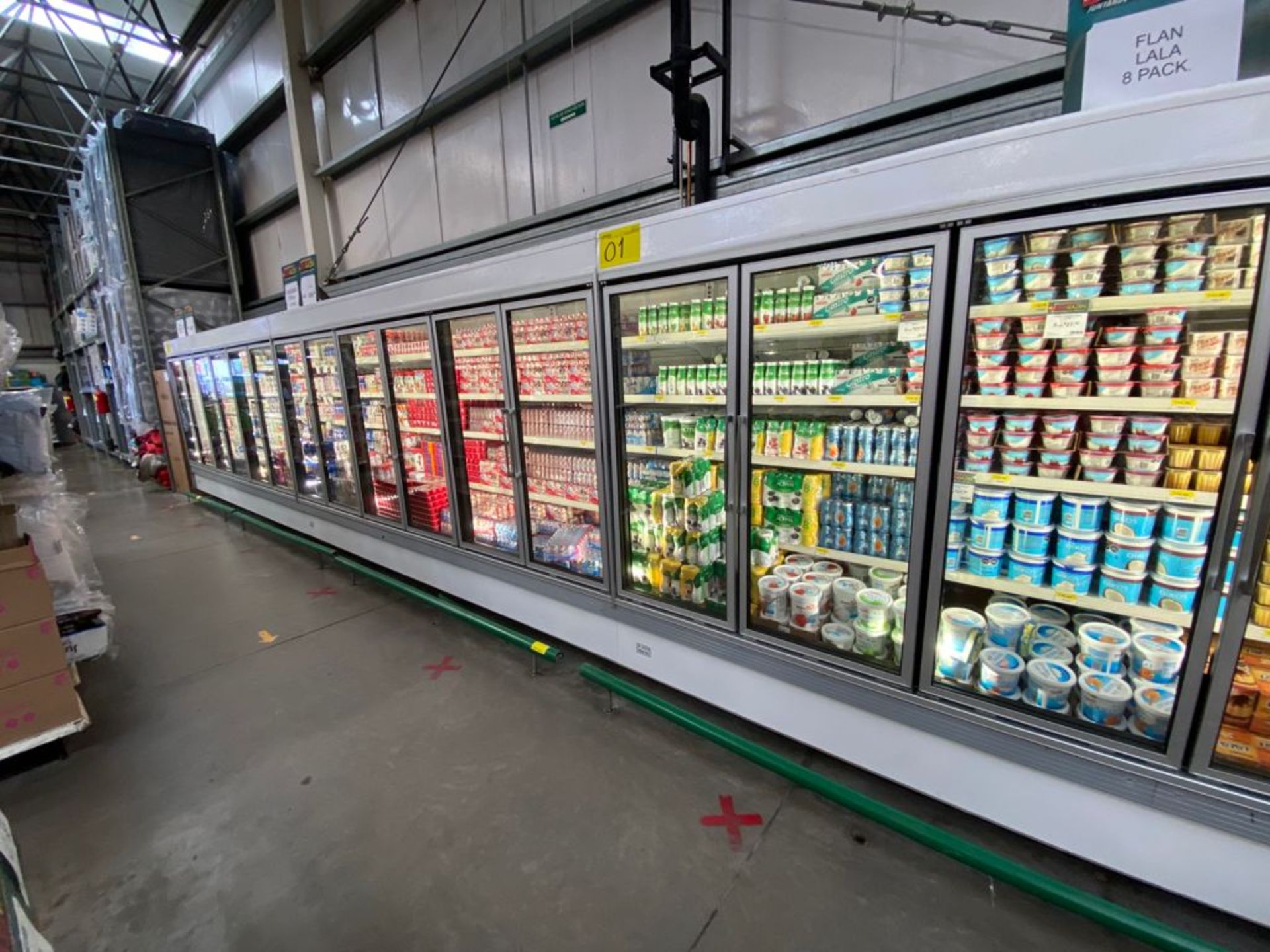 Tren de refrigeración de lácteos marca Hussmann - Image 16 of 21