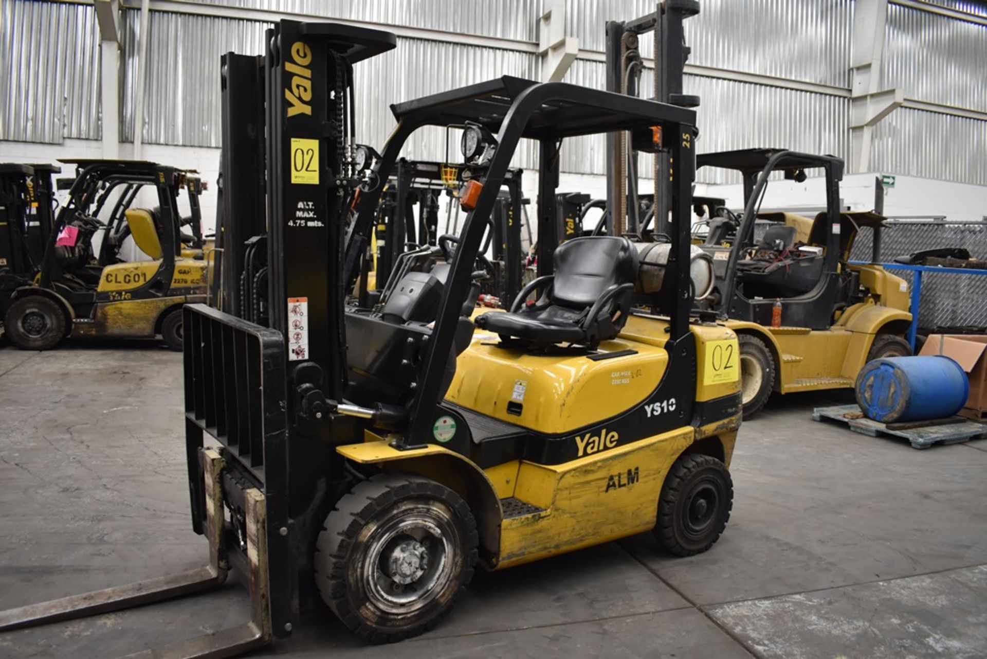 Yale Forklift, Model GLP25MX, 5000 lb Capacity