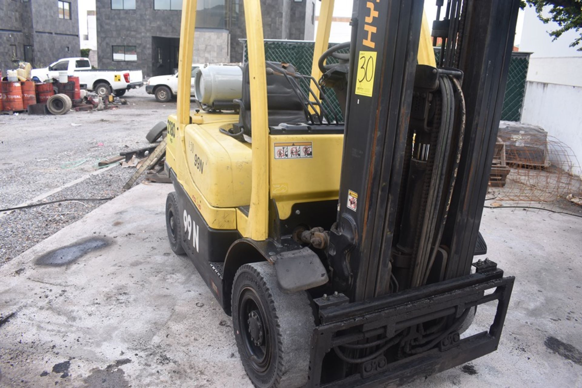 Hyster Forklift, Modelo H50FT, S/N P177V02699N, Year 2015, 5000 lb, Hours 8272 - Image 39 of 54