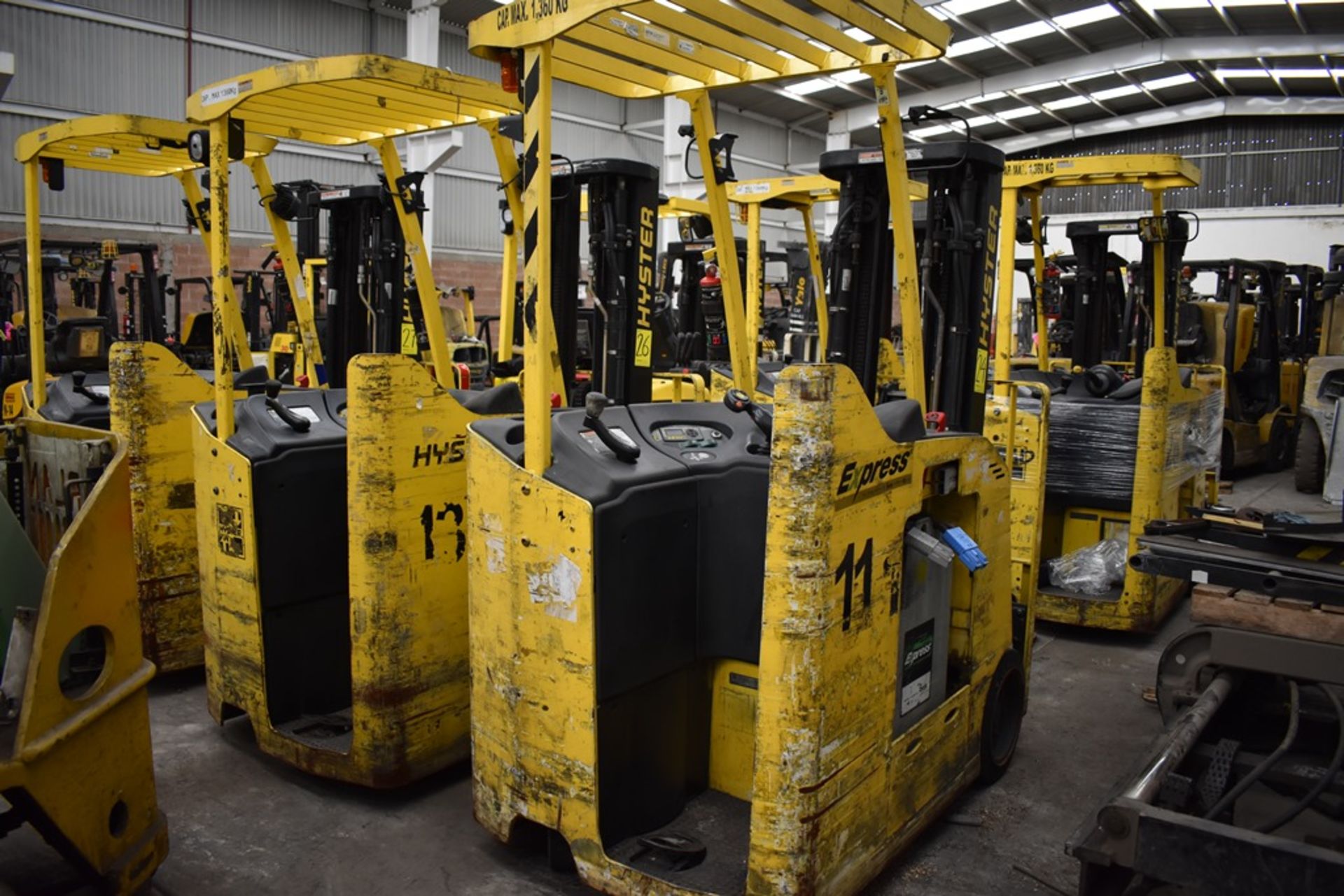 Hyster Electric Forklift, Model E40HSD2-21, S/N B219N02763M, 3850 lb Capacity - Image 11 of 24